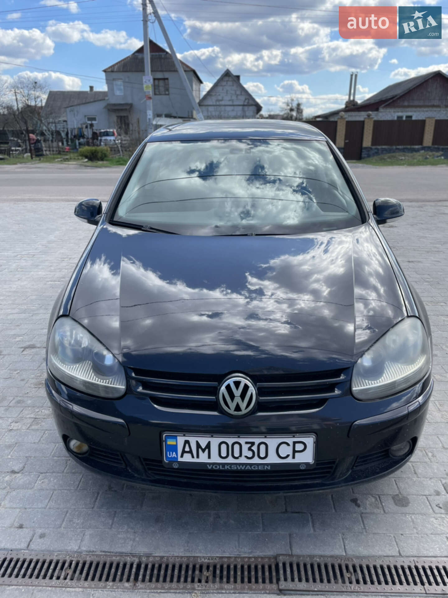 VOLKSWAGEN GOLF 2005