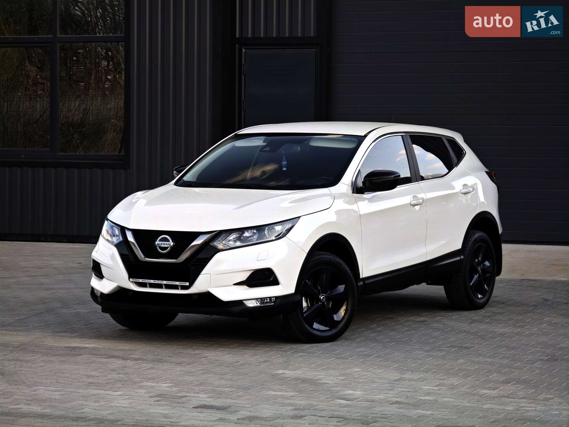 NISSAN QASHQAI 2019