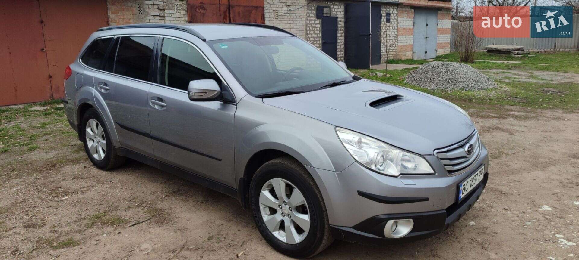 Subaru Legacy 2011