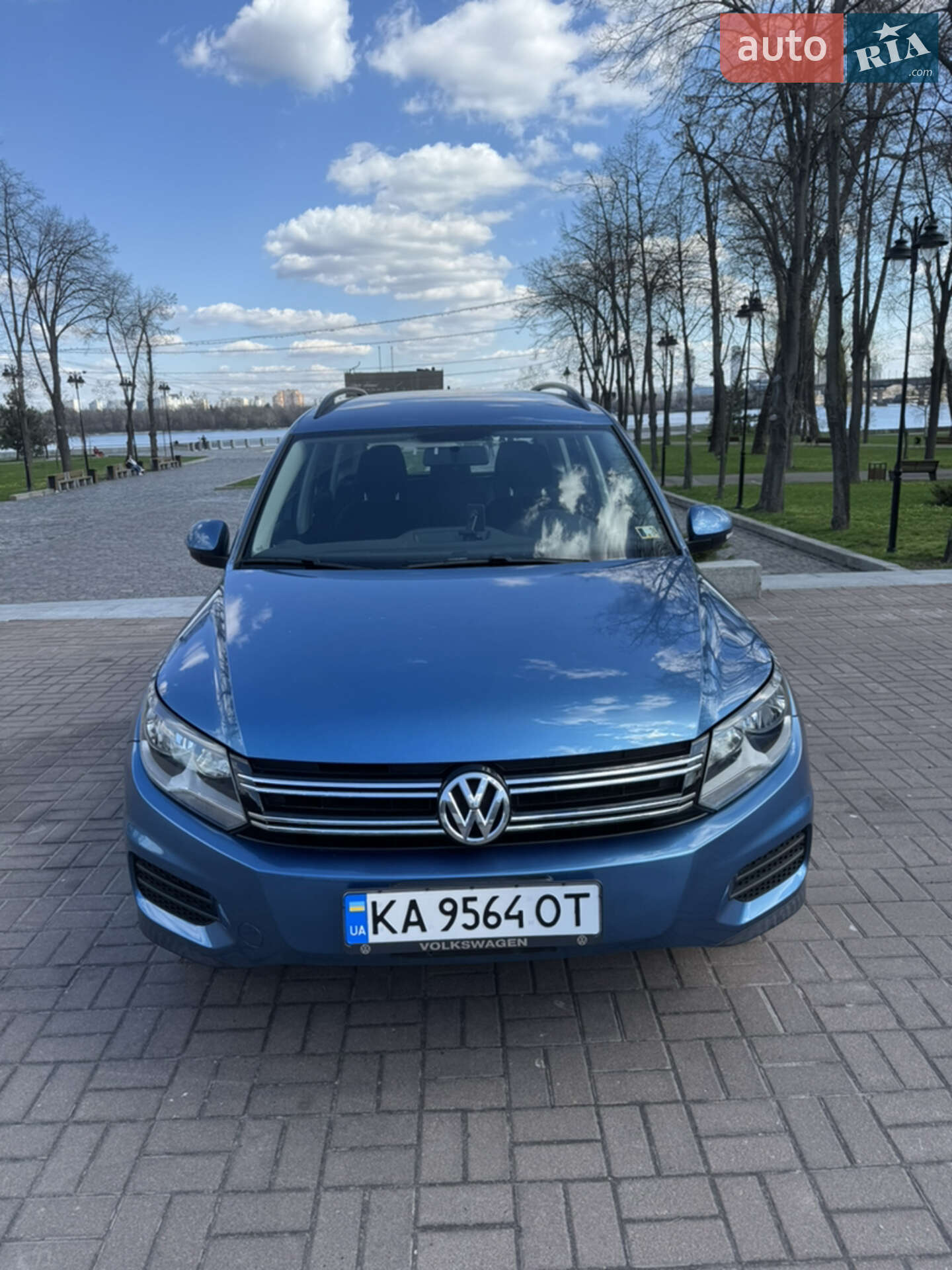 VOLKSWAGEN TIGUAN 2017