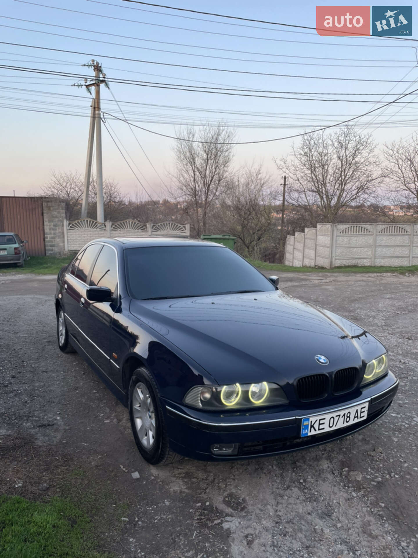 Головне фото звіту автомобіля BMW 523I 1997