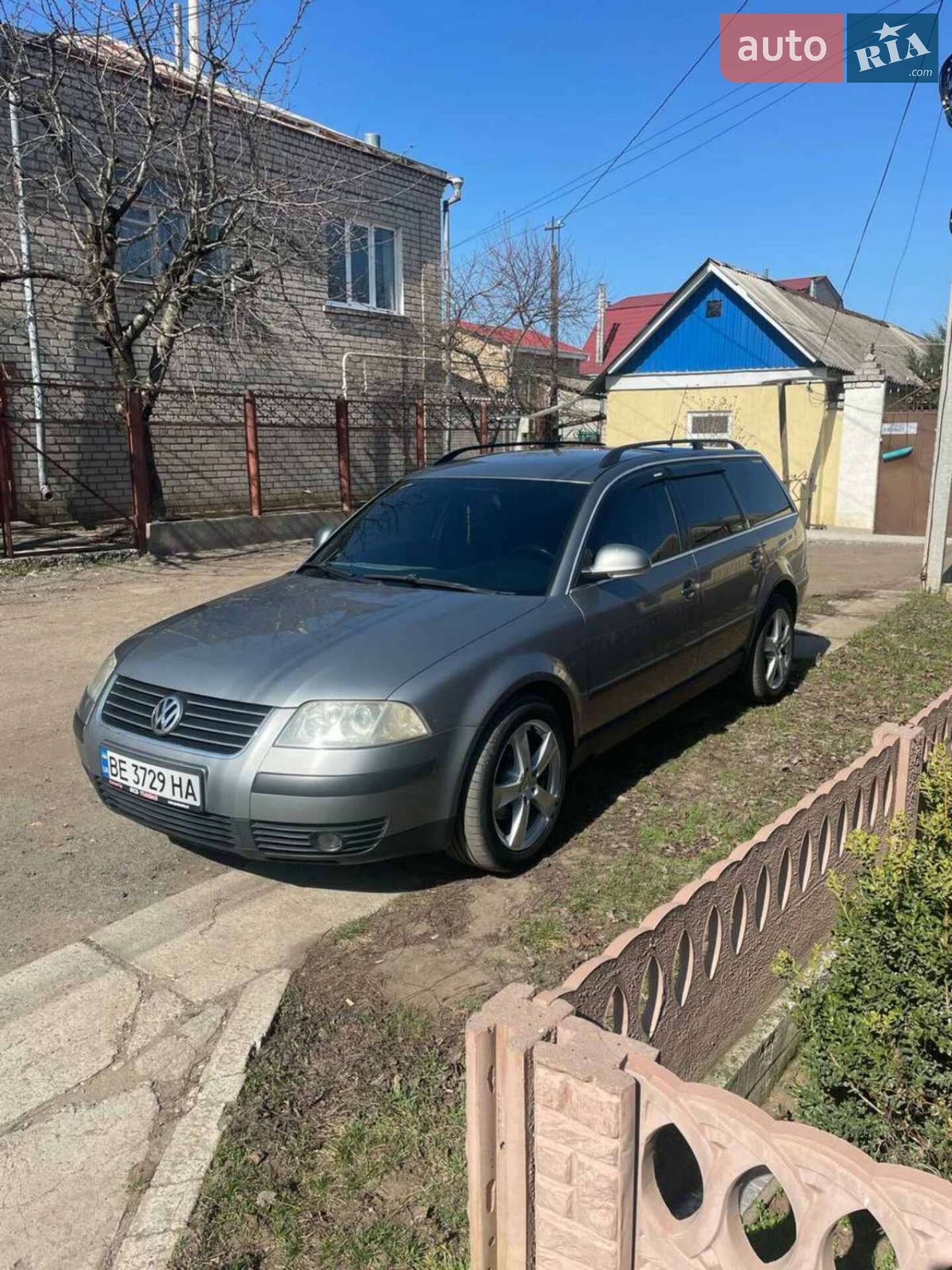 VOLKSWAGEN PASSAT 2004