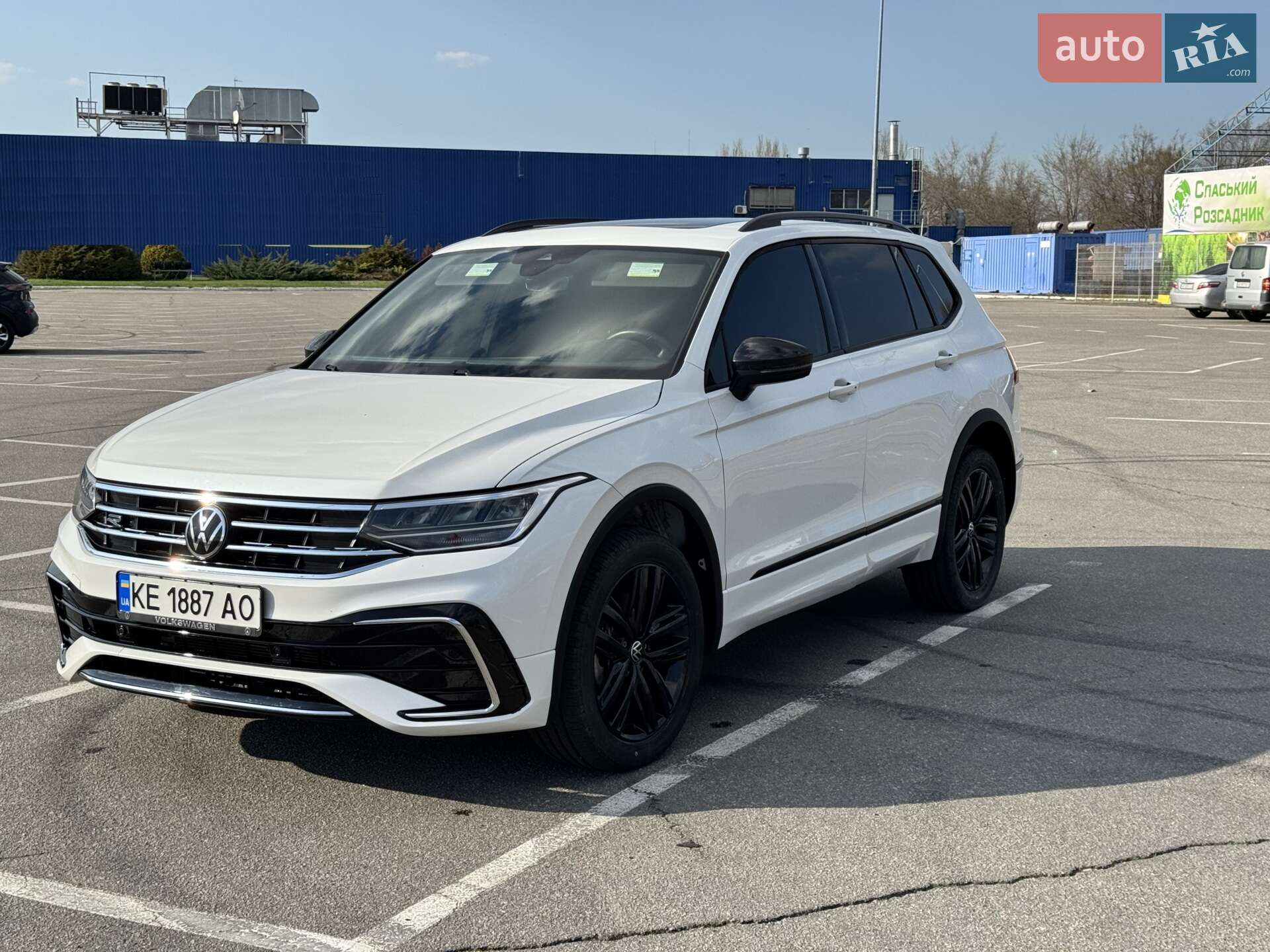 VOLKSWAGEN TIGUAN SE 2021