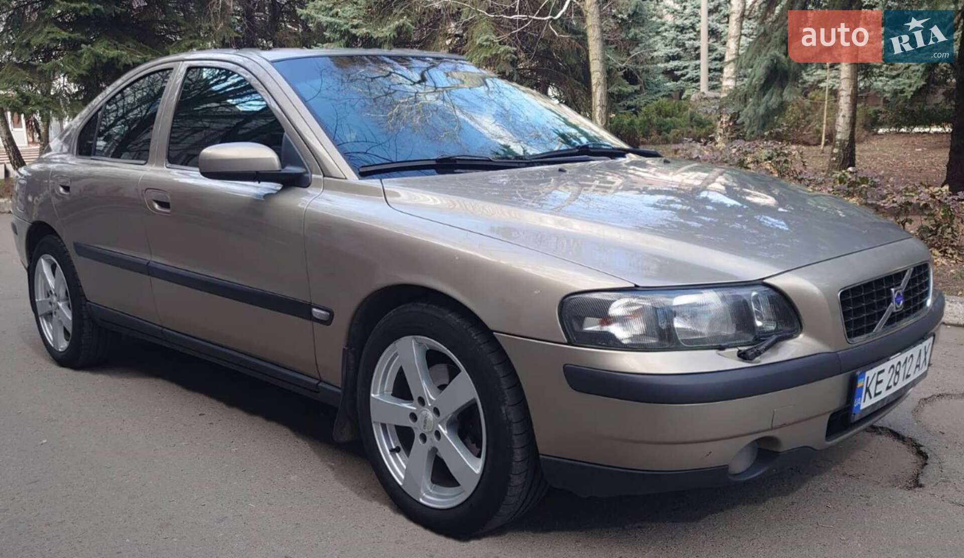 VOLVO S60 2003