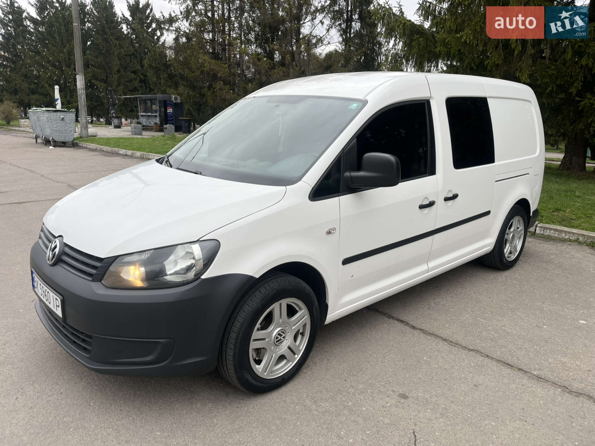 VOLKSWAGEN CADDY 2013