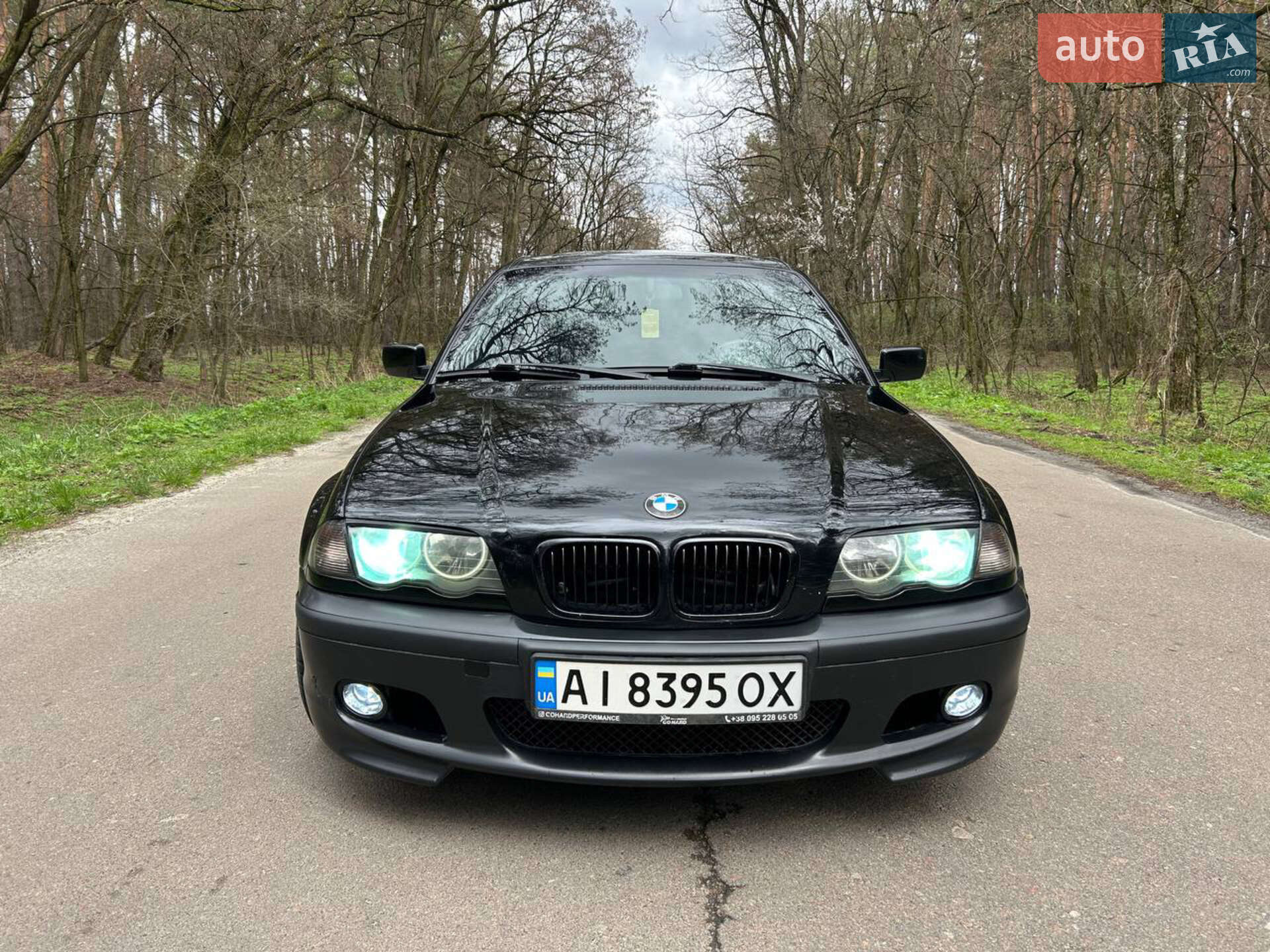 BMW 323 1999
