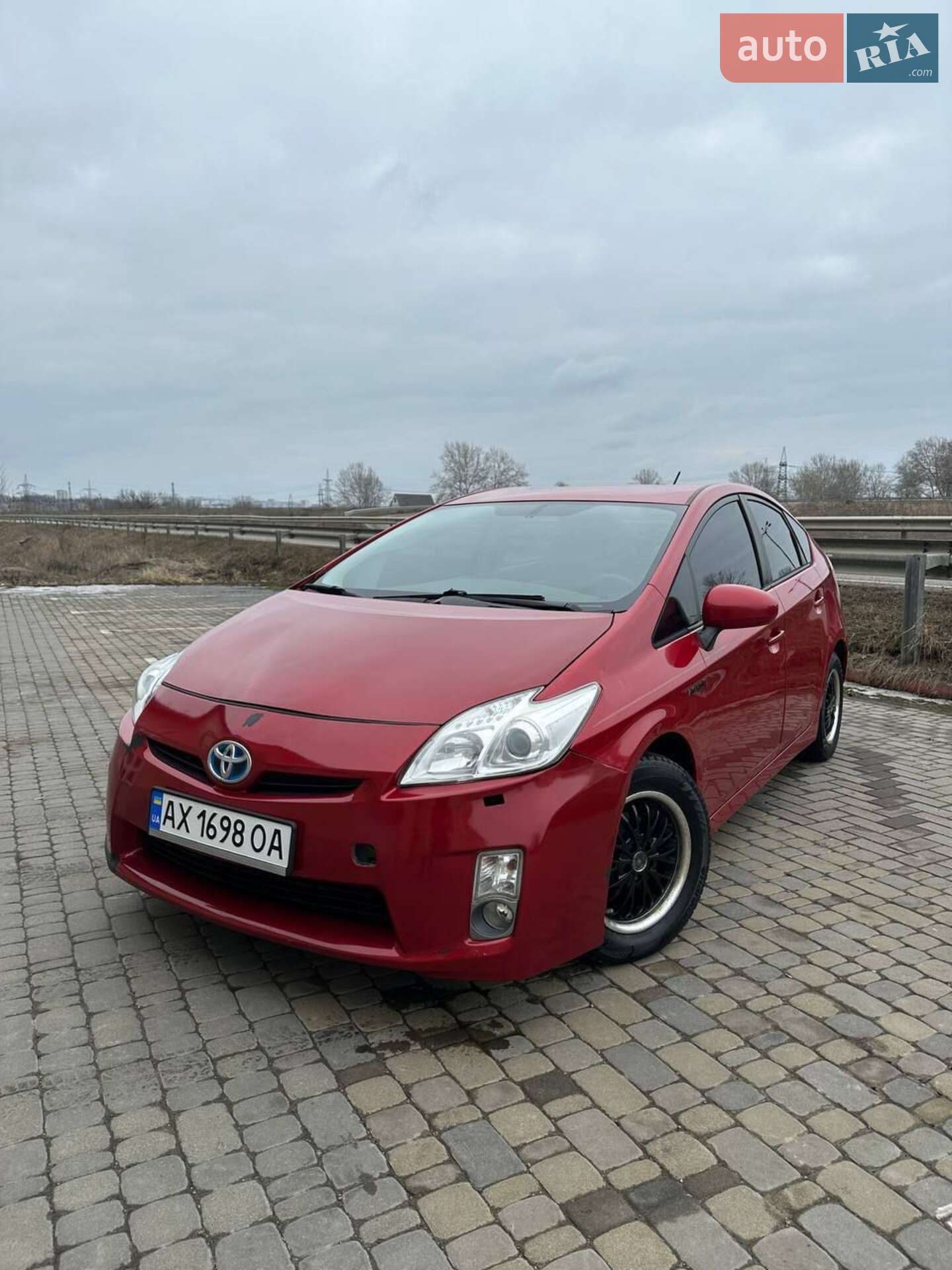 TOYOTA PRIUS 2011