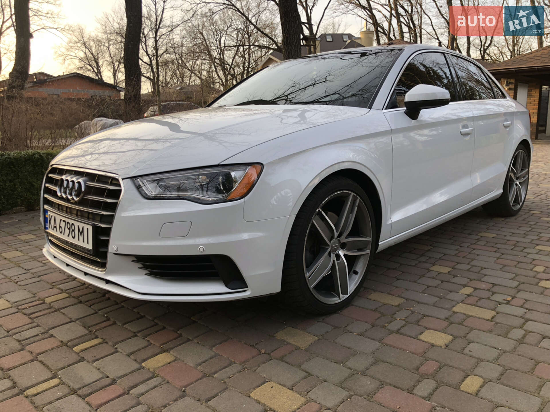 Головне фото звіту автомобіля AUDI A3 2014