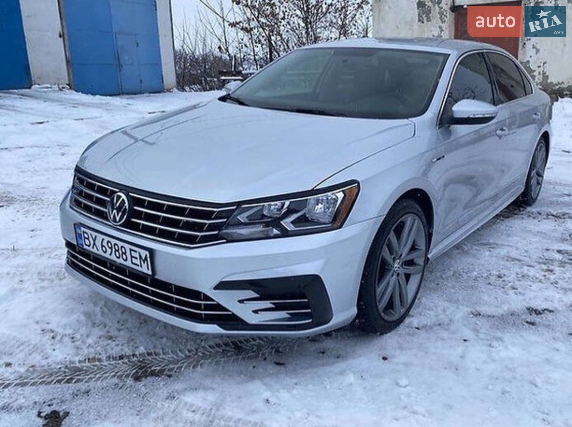 VOLKSWAGEN PASSAT 2017