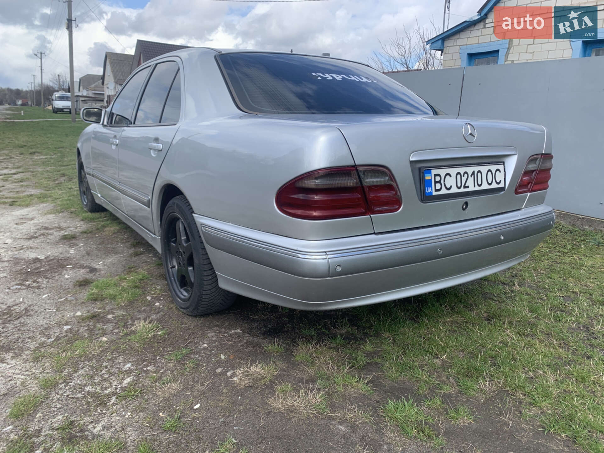 MERCEDES-BENZ E 220 1999
