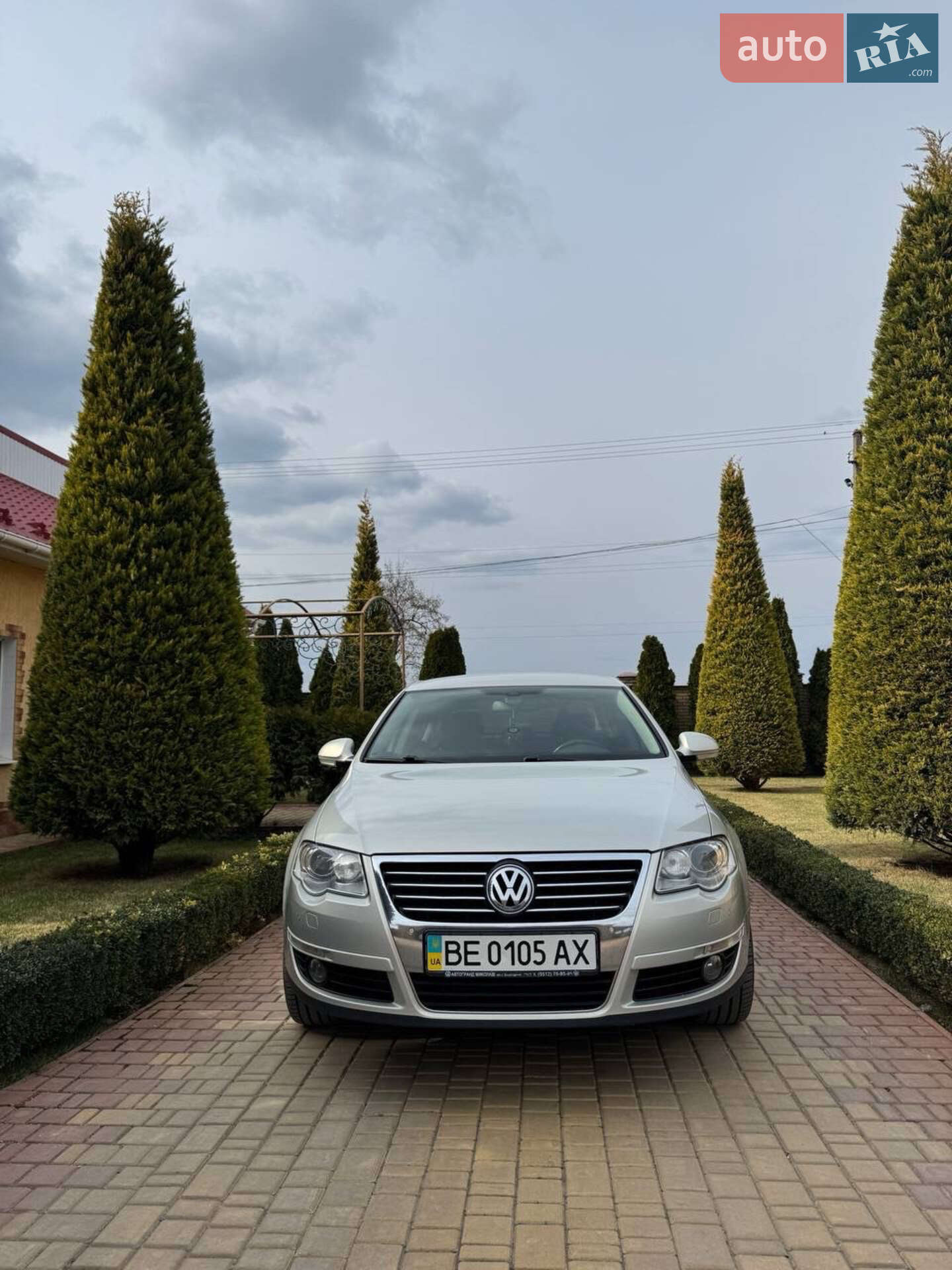 VOLKSWAGEN PASSAT 2010
