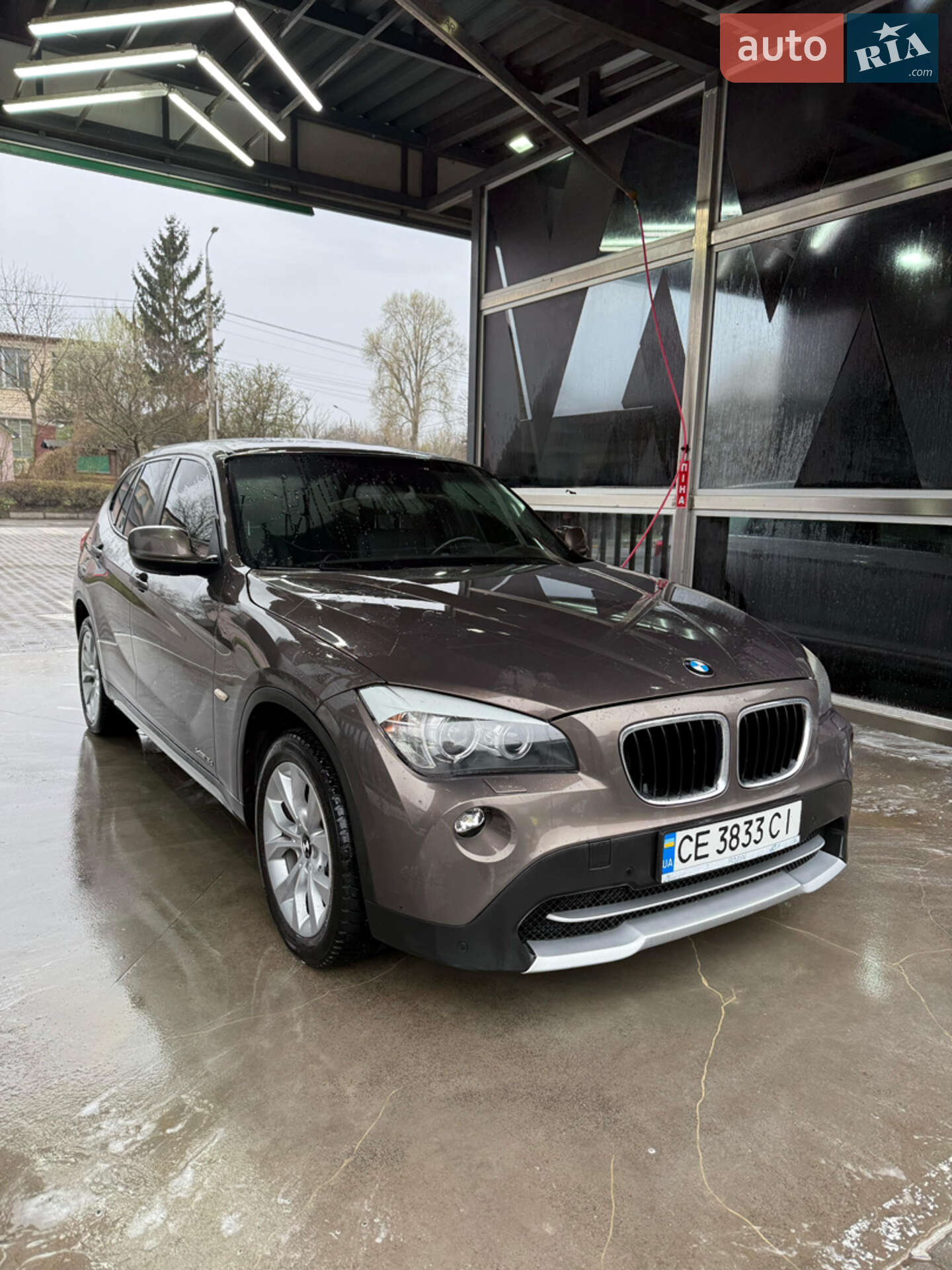 BMW X1 2011