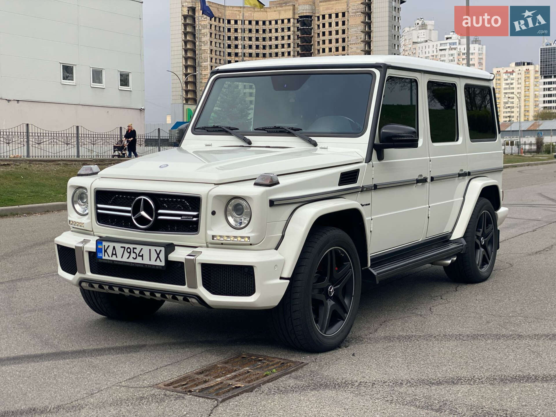 MERCEDES-BENZ G 63 AMG 2013