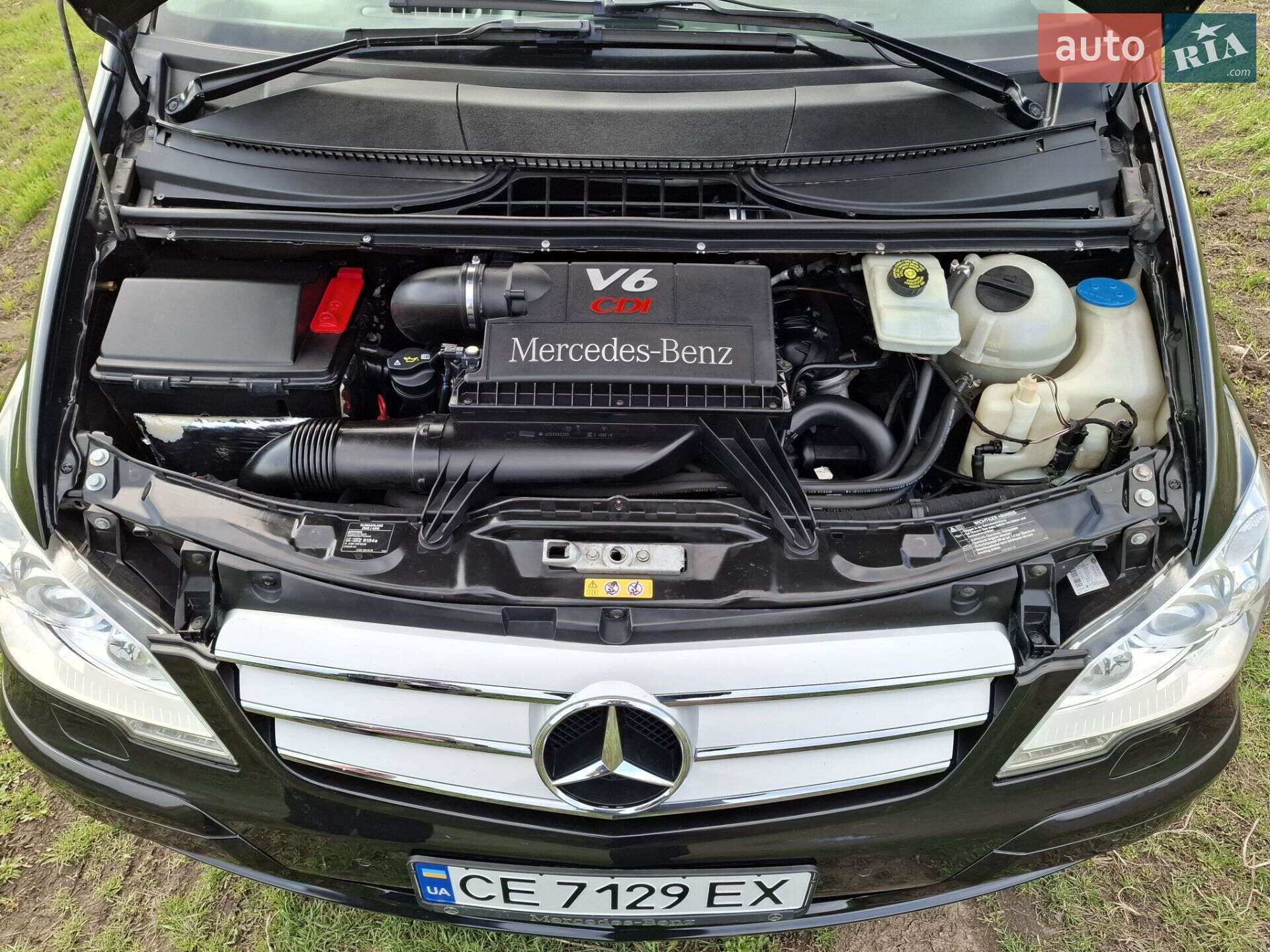 MERCEDES-BENZ VIANO 2012