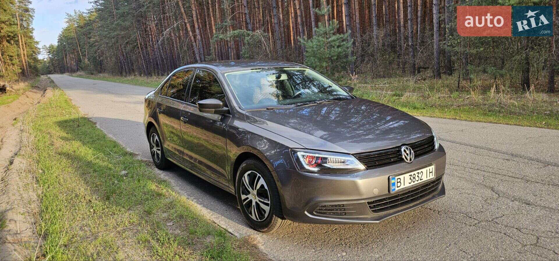 VOLKSWAGEN JETTA 2012
