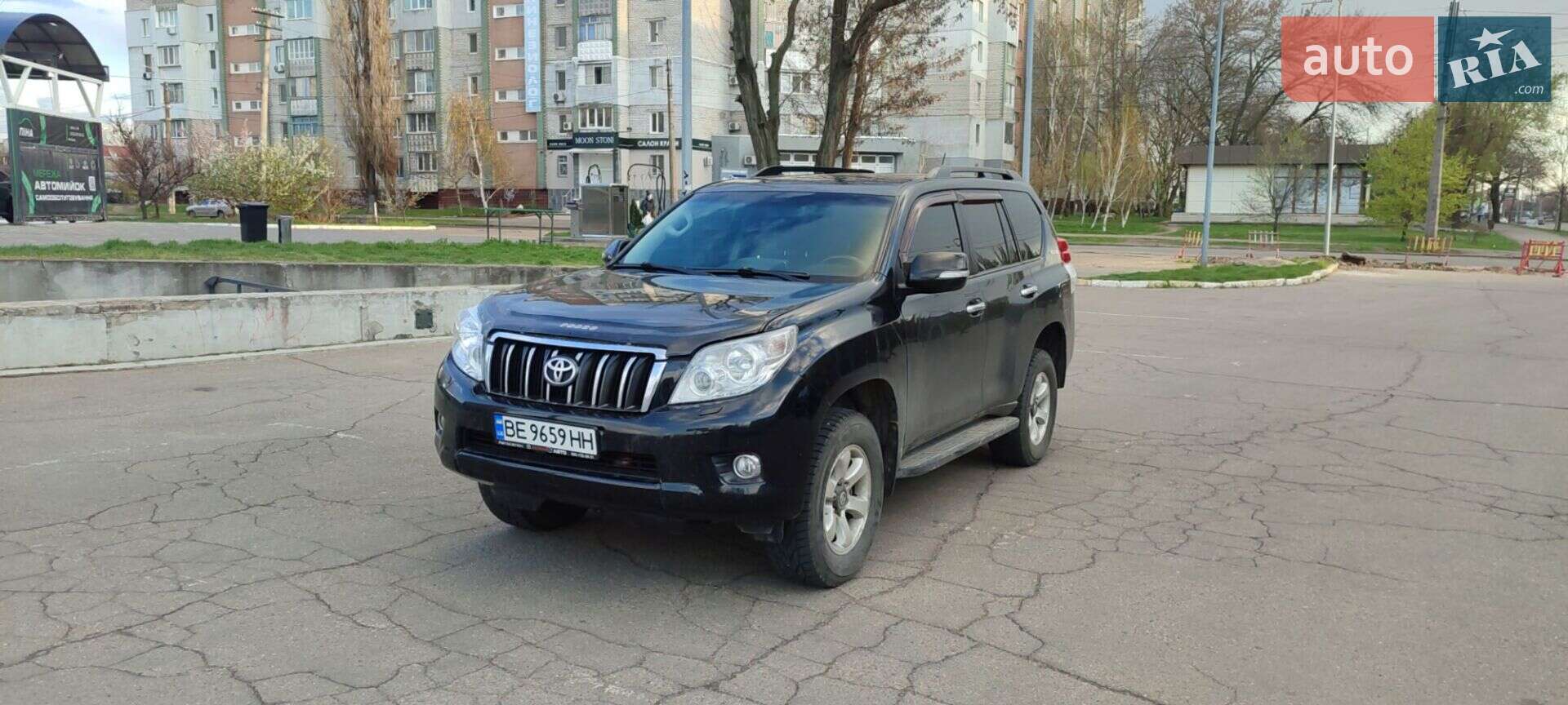 TOYOTA LAND CRUISER 2010