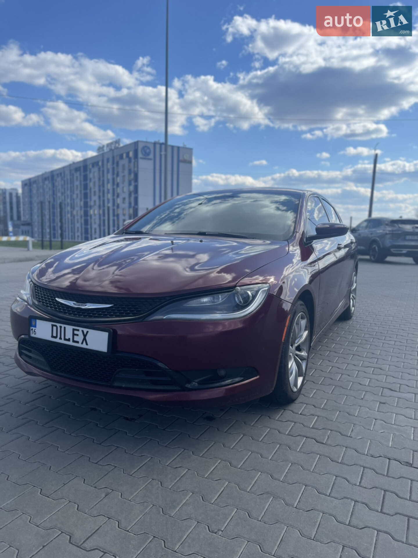 Головне фото звіту автомобіля CHRYSLER 200S 2015