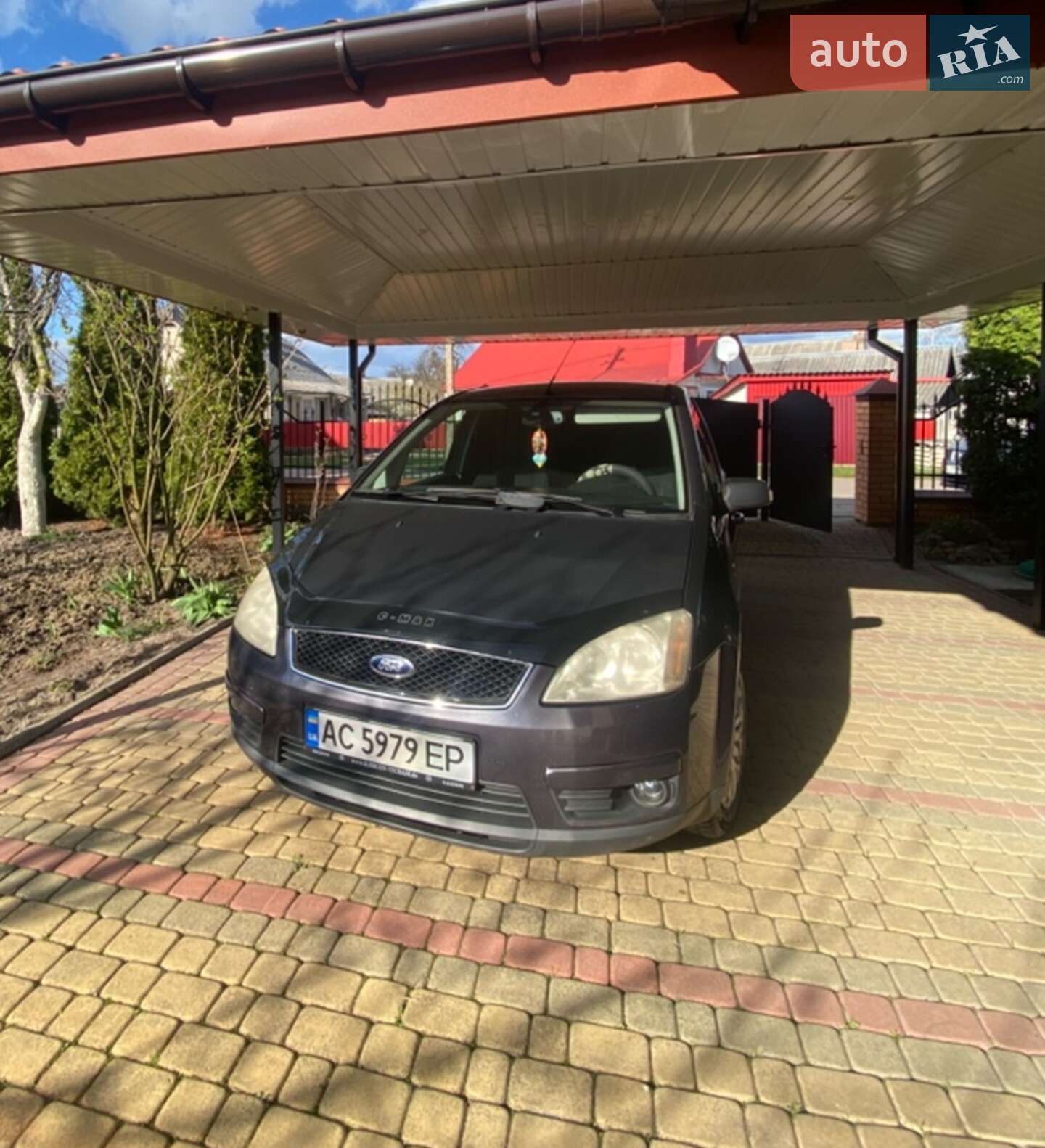 Головне фото звіту автомобіля FORD FOCUS C-MAX 2005