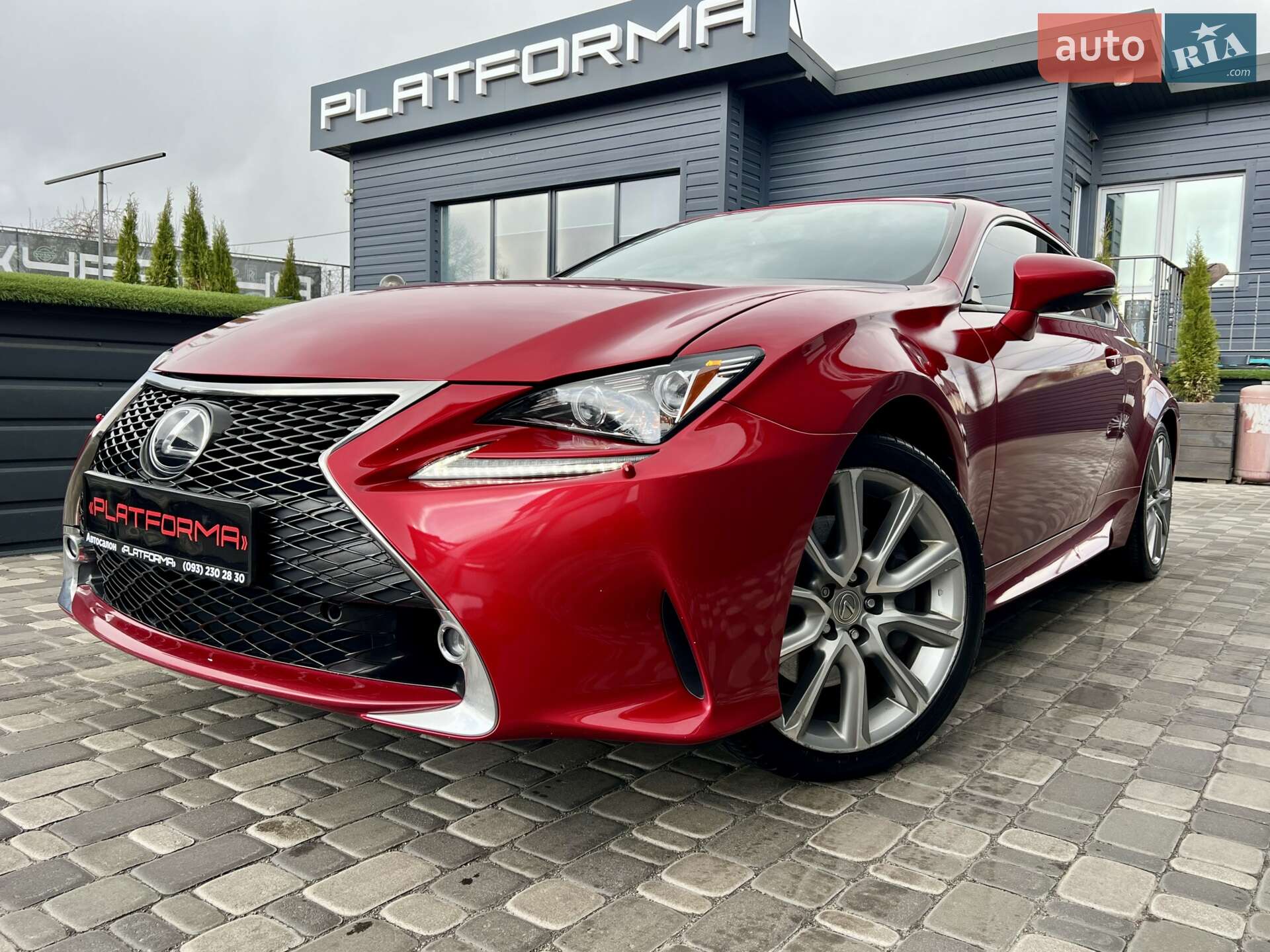LEXUS RC 300 2015