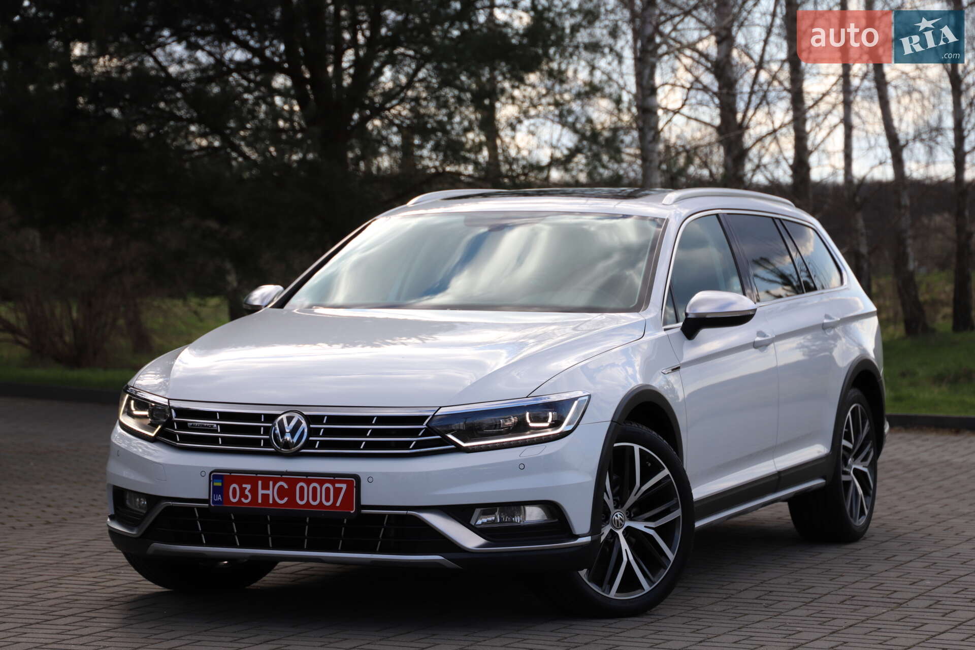 VOLKSWAGEN PASSAT 2019