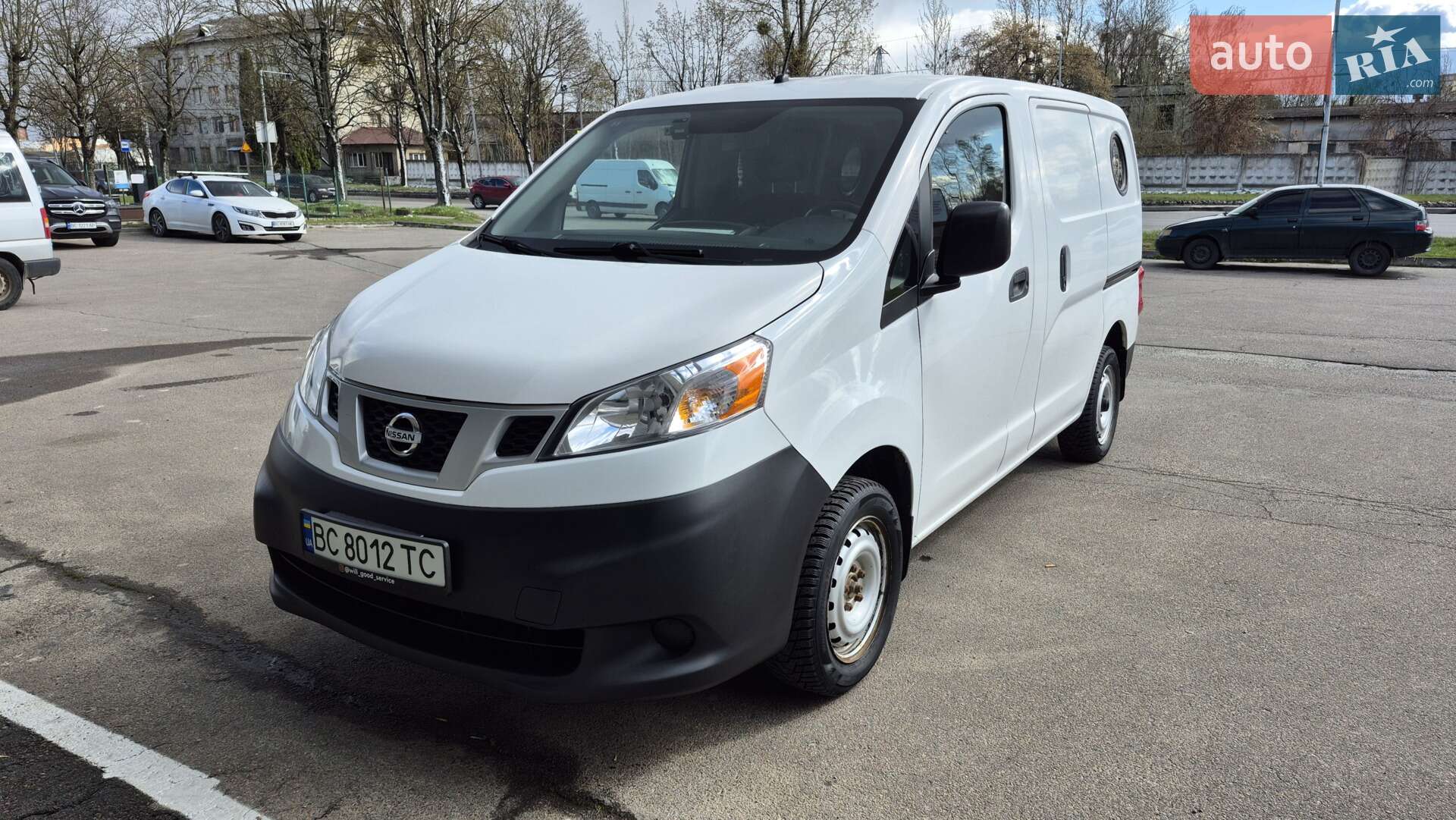 NISSAN NV 200 2016