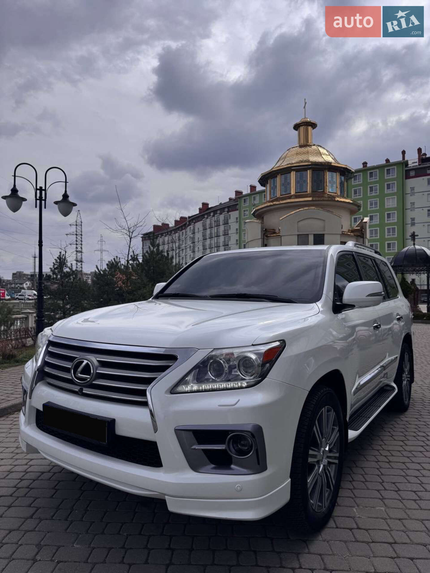 LEXUS LX 570 2014