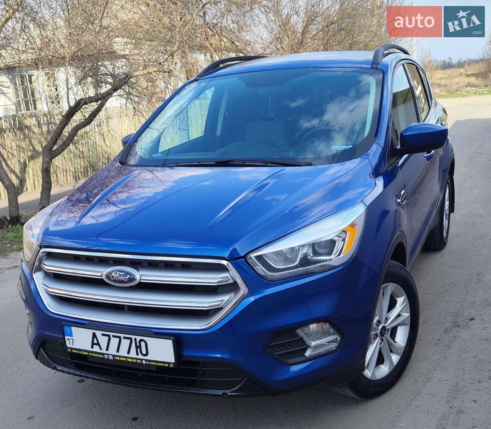 Головне фото звіту автомобіля FORD ESCAPE 2017