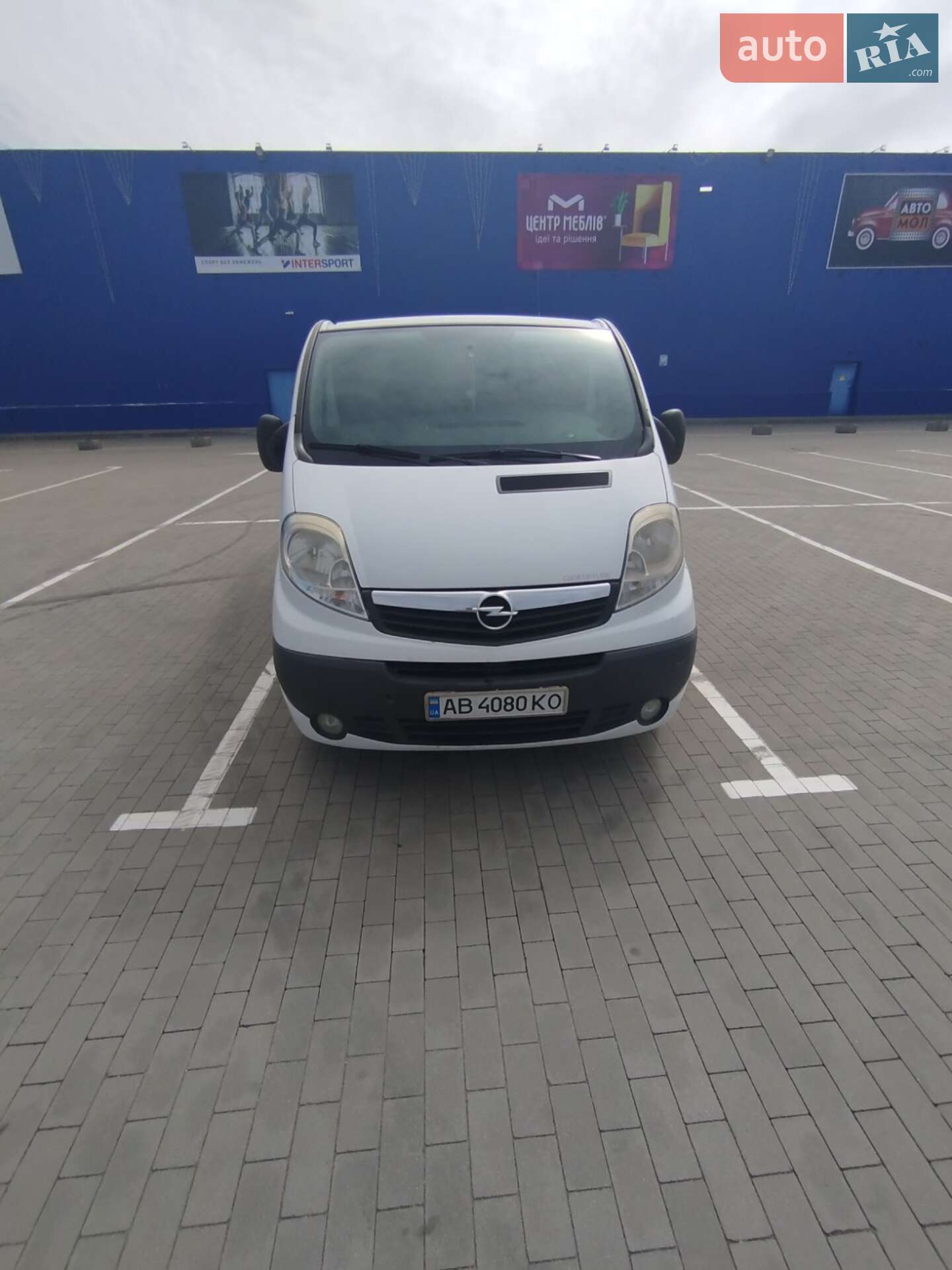 OPEL VIVARO 2008