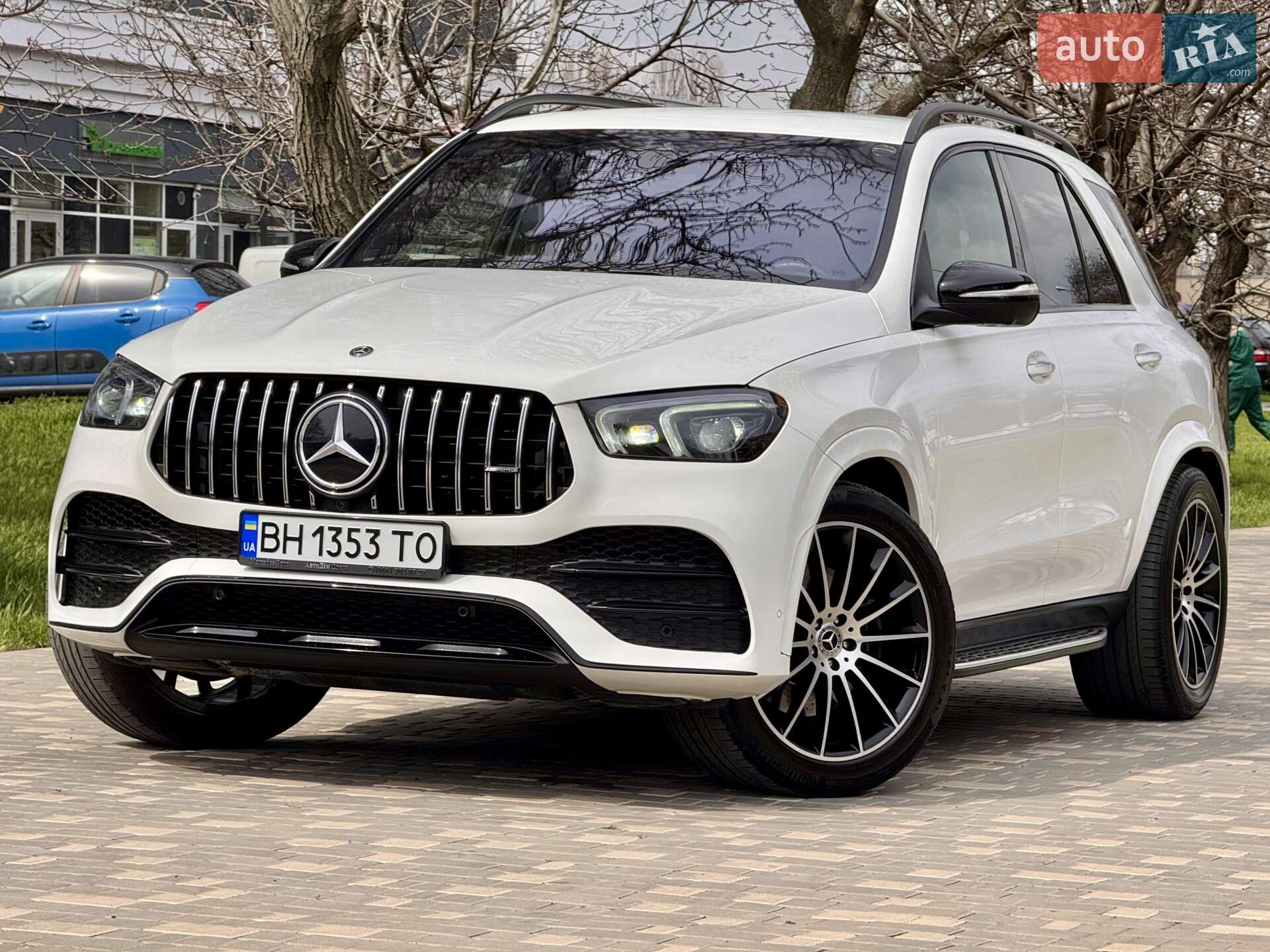 MERCEDES-BENZ GLE 300D 2019