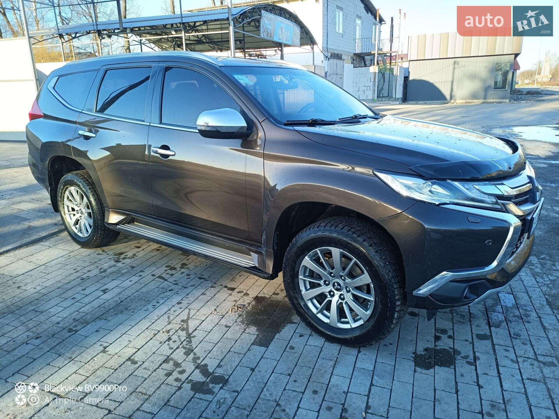 MITSUBISHI PAJERO SPORT 2017