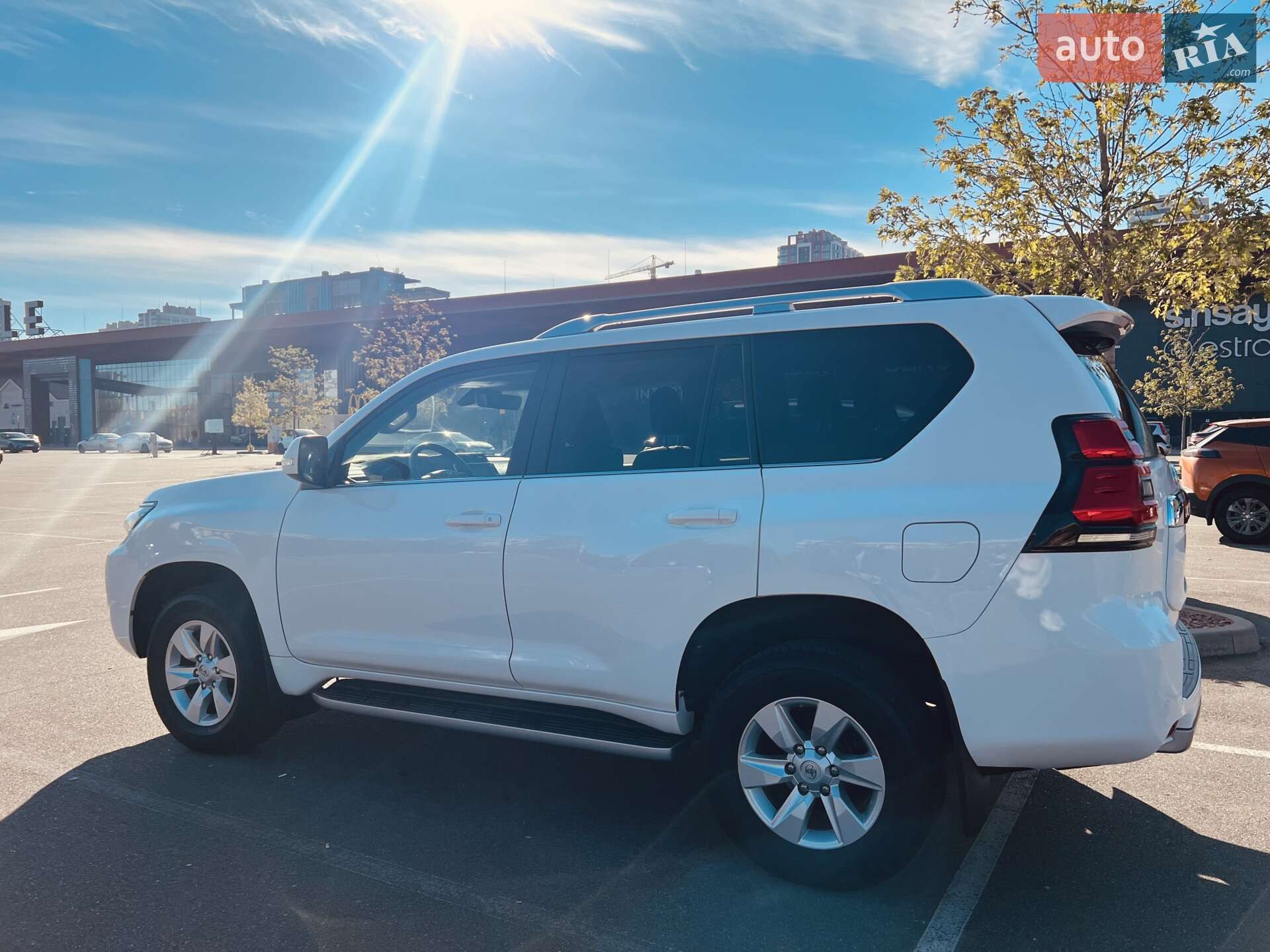 TOYOTA LAND CRUISER PRADO 150 2019