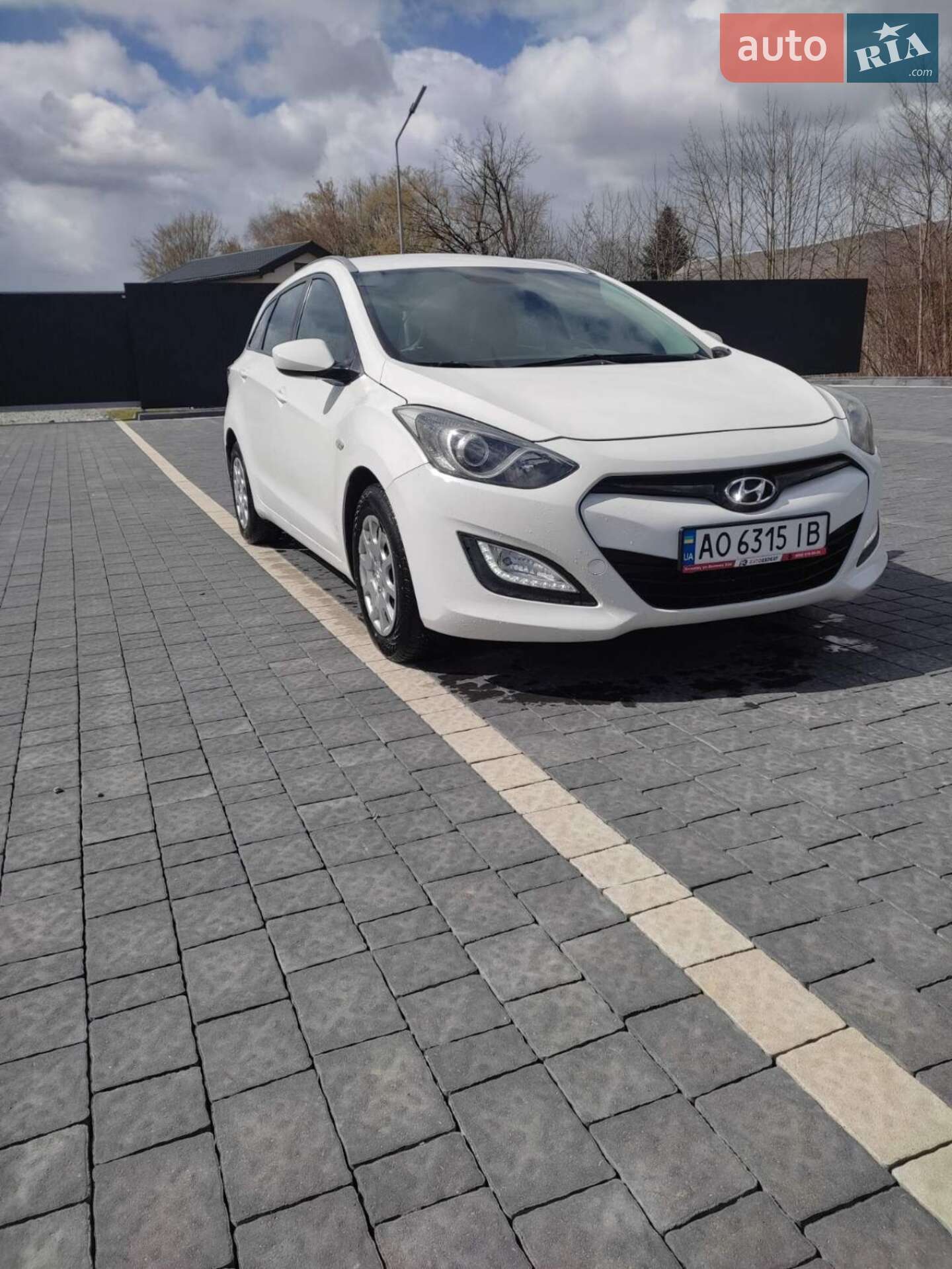 HYUNDAI I30 2013