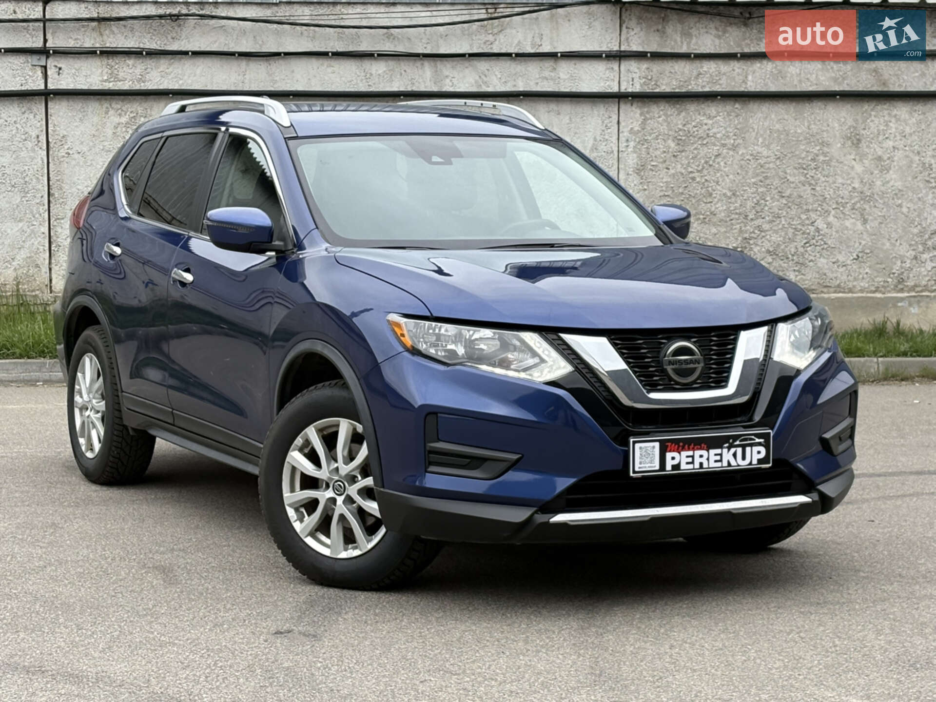 NISSAN ROGUE 2019