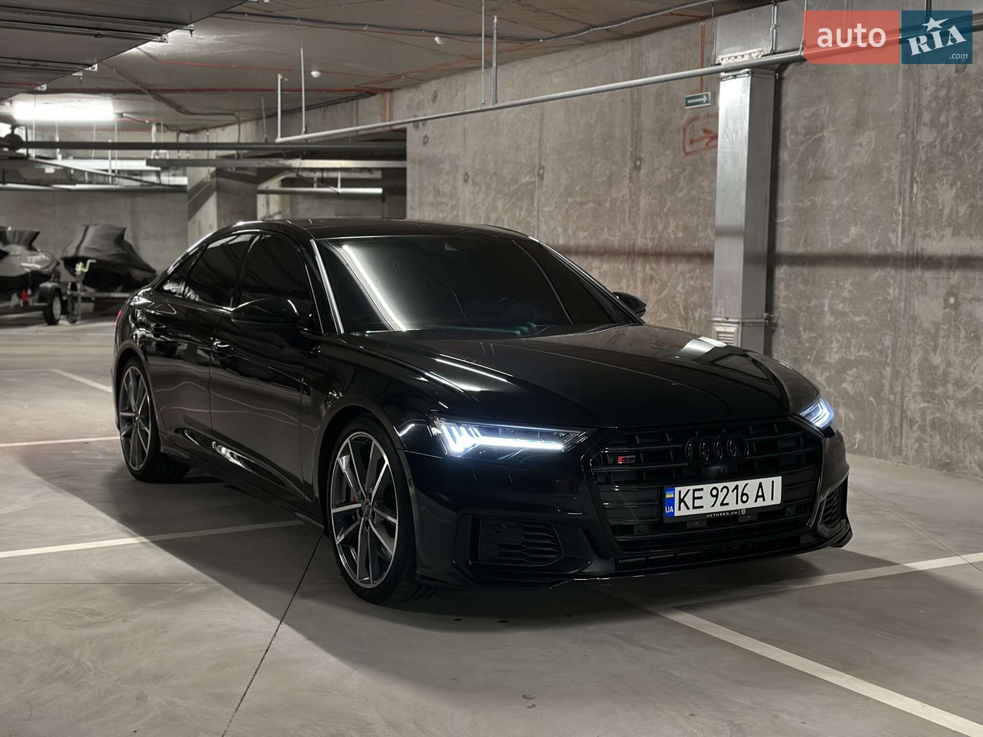 AUDI S6 2020