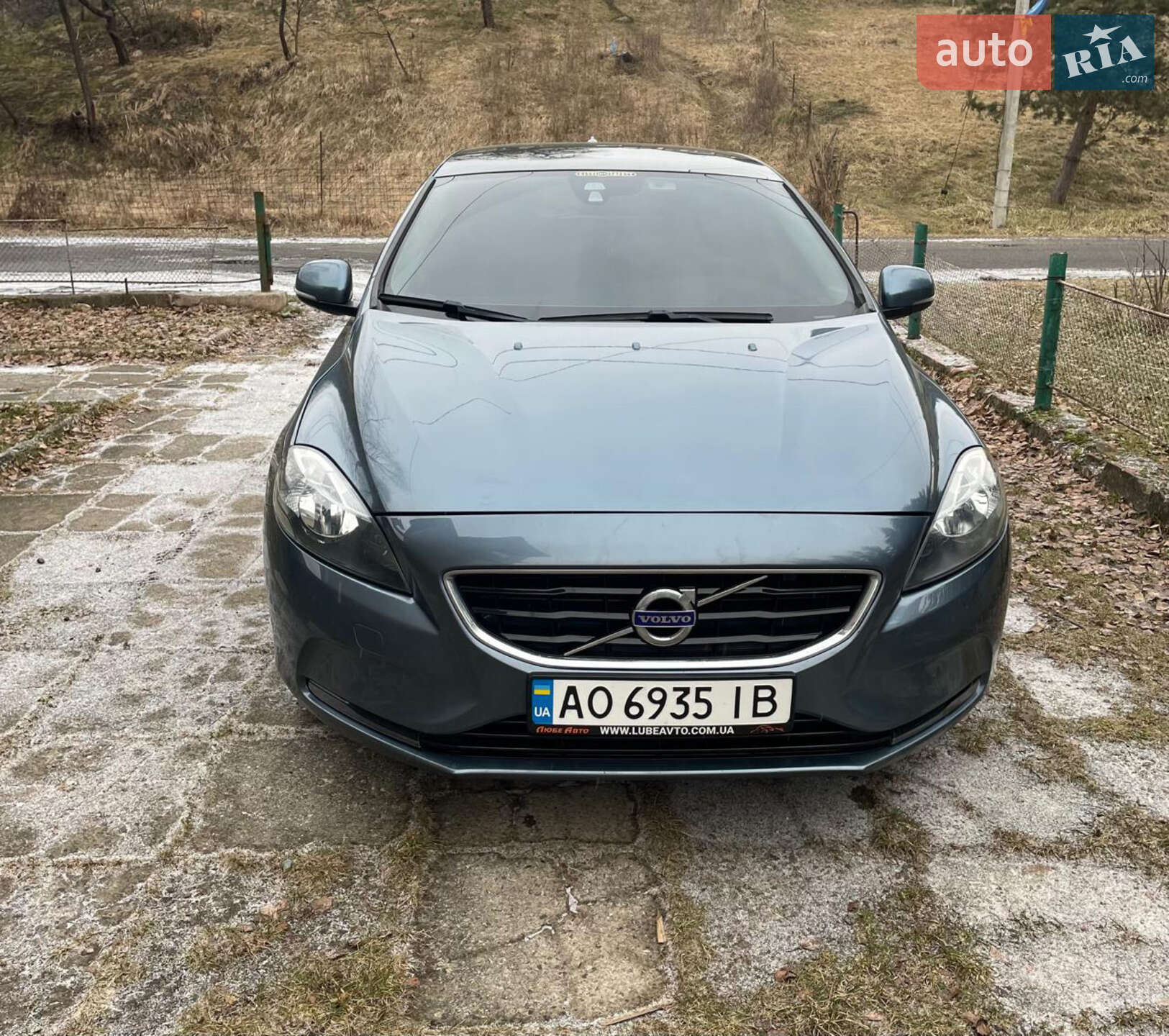 Volvo V40 2013