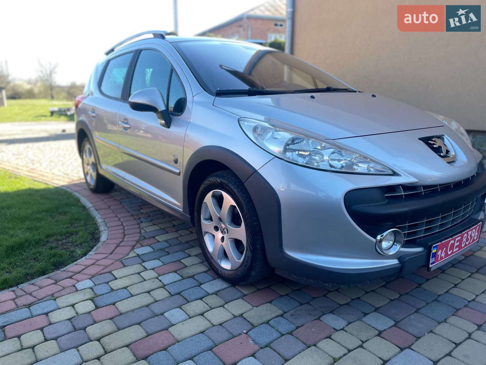 PEUGEOT 207 2008
