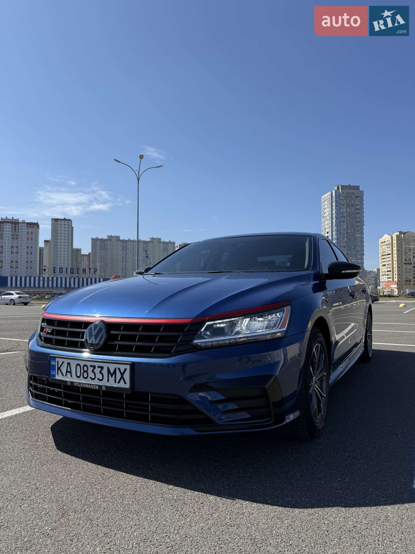 VOLKSWAGEN PASSAT 2017