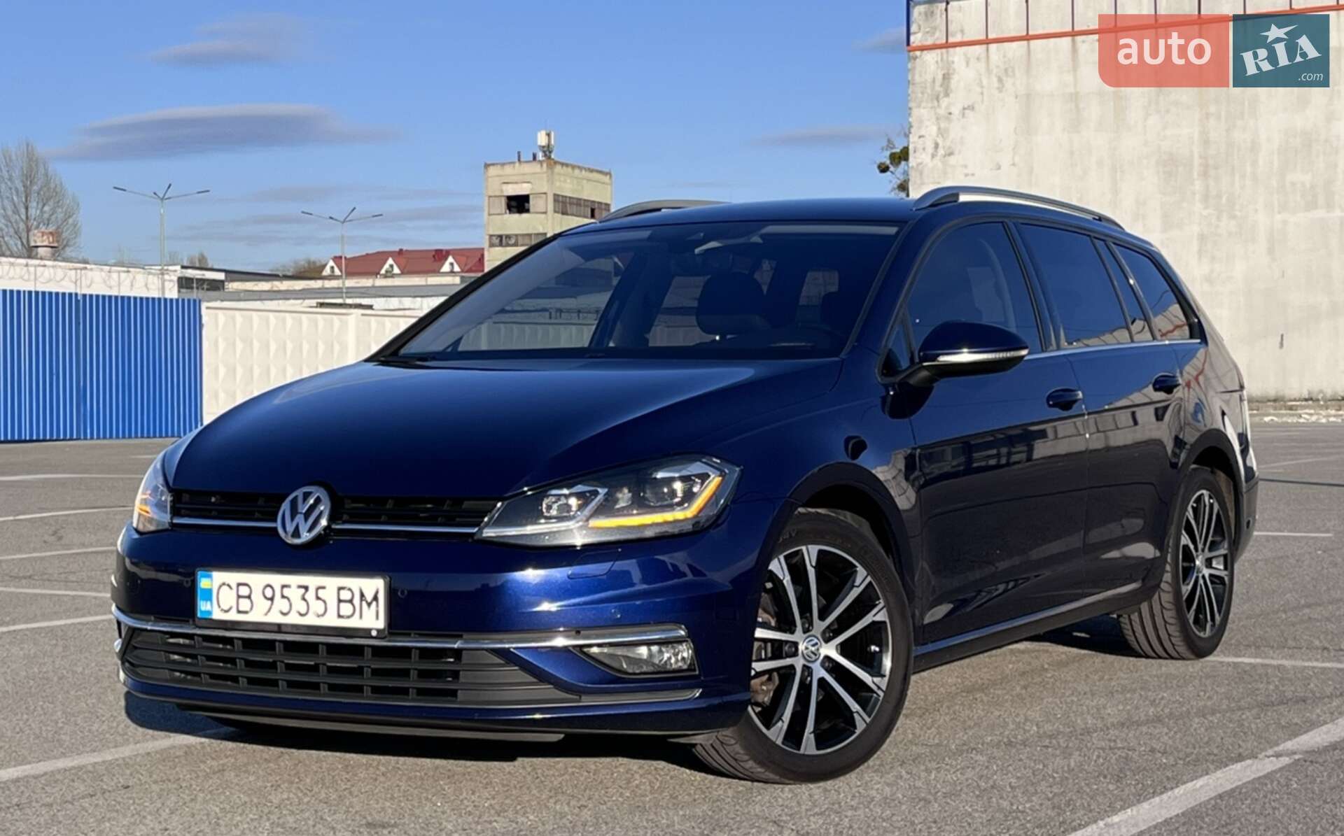 VOLKSWAGEN GOLF 2017