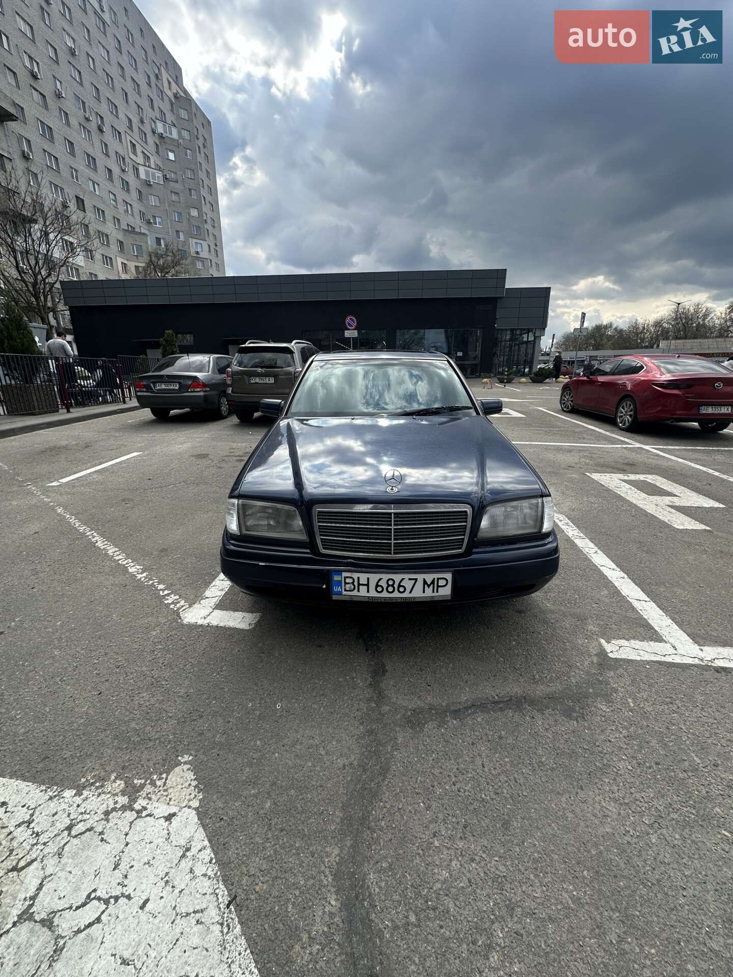 MERCEDES-BENZ 280 1996