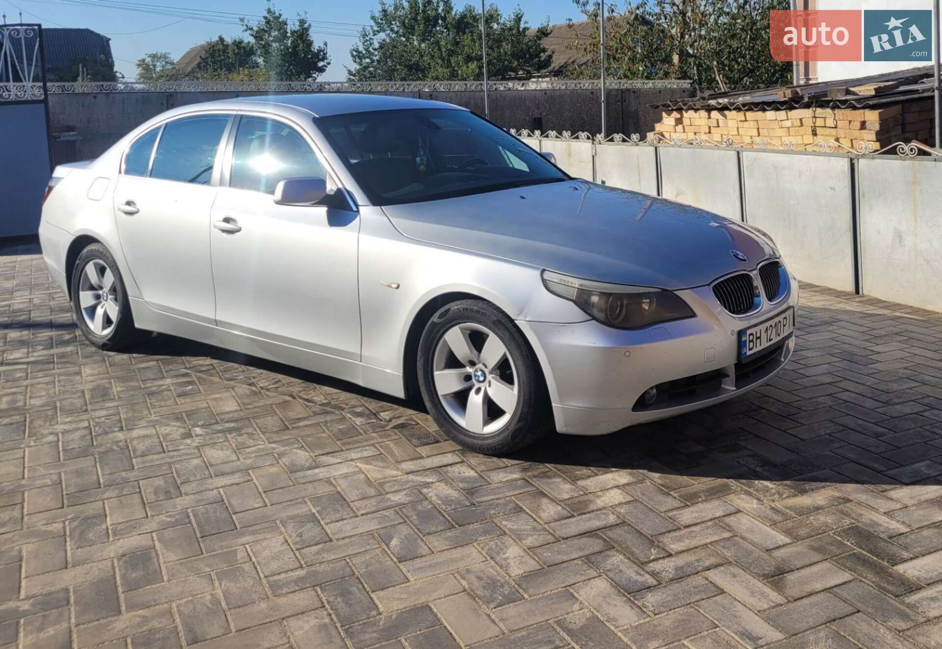 Головне фото звіту автомобіля BMW 530D 2003