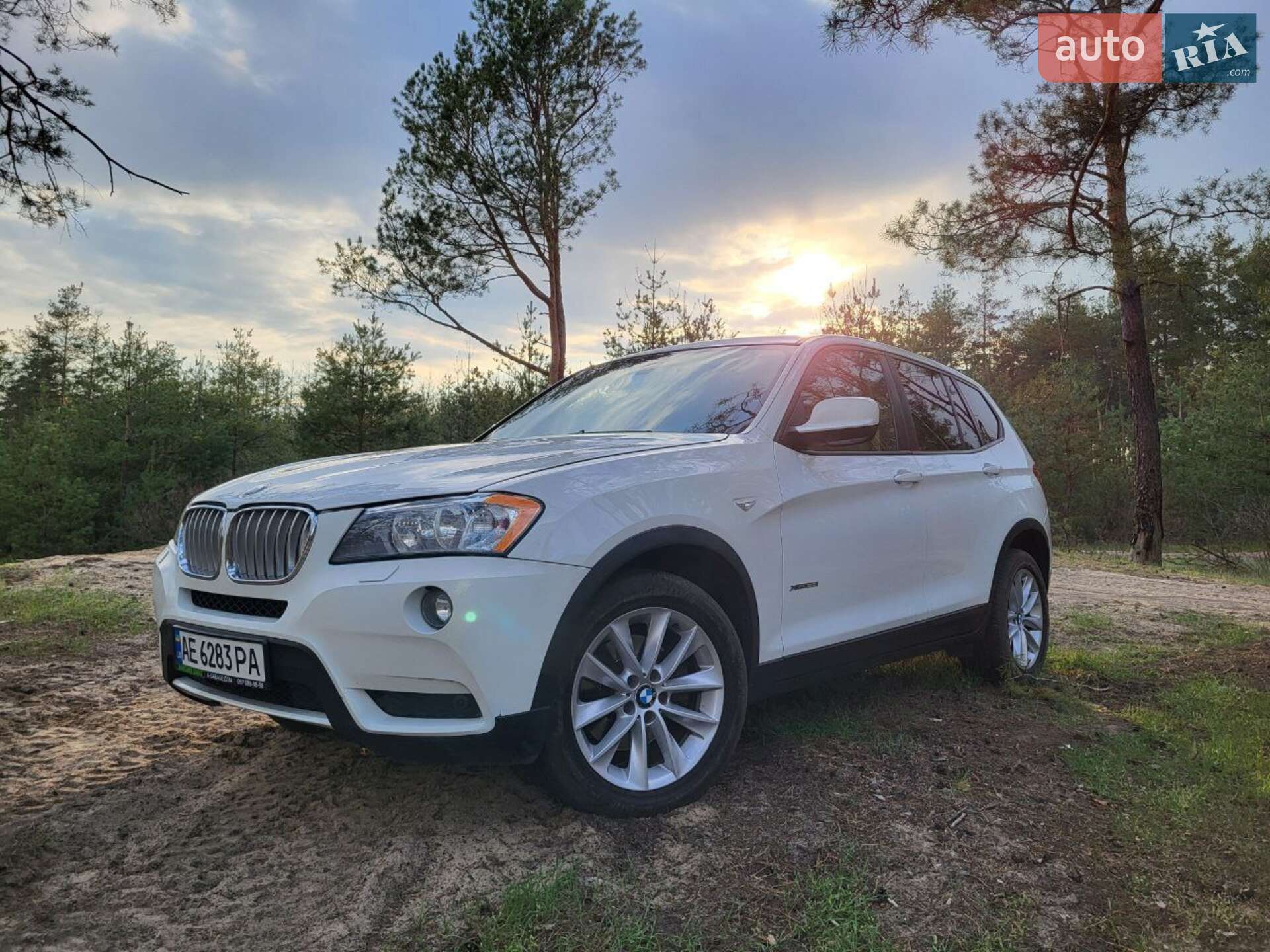 Головне фото звіту автомобіля BMW X3 2012
