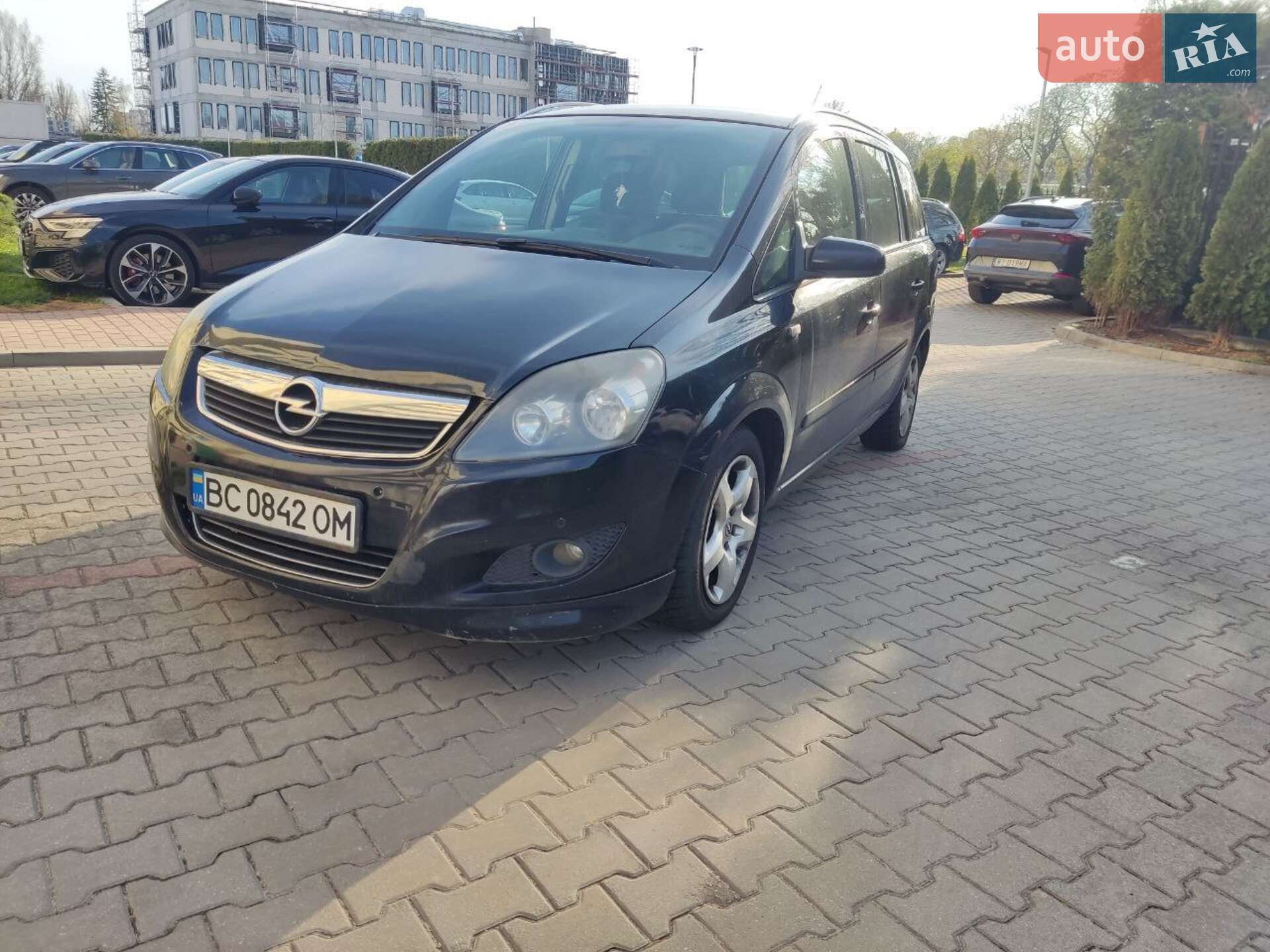 Головне фото звіту автомобіля OPEL ZAFIRA 2008