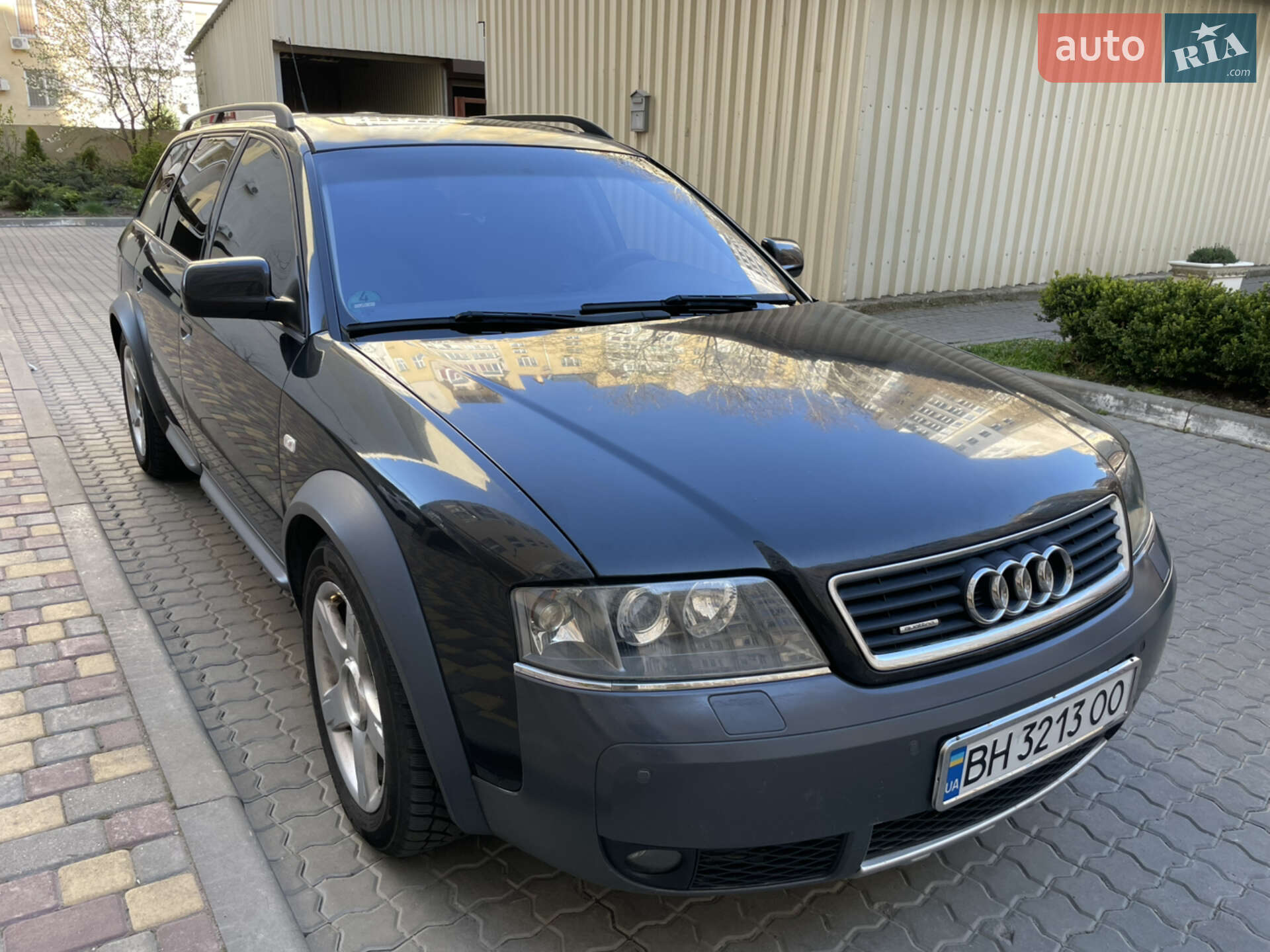 AUDI ALLROAD 2004