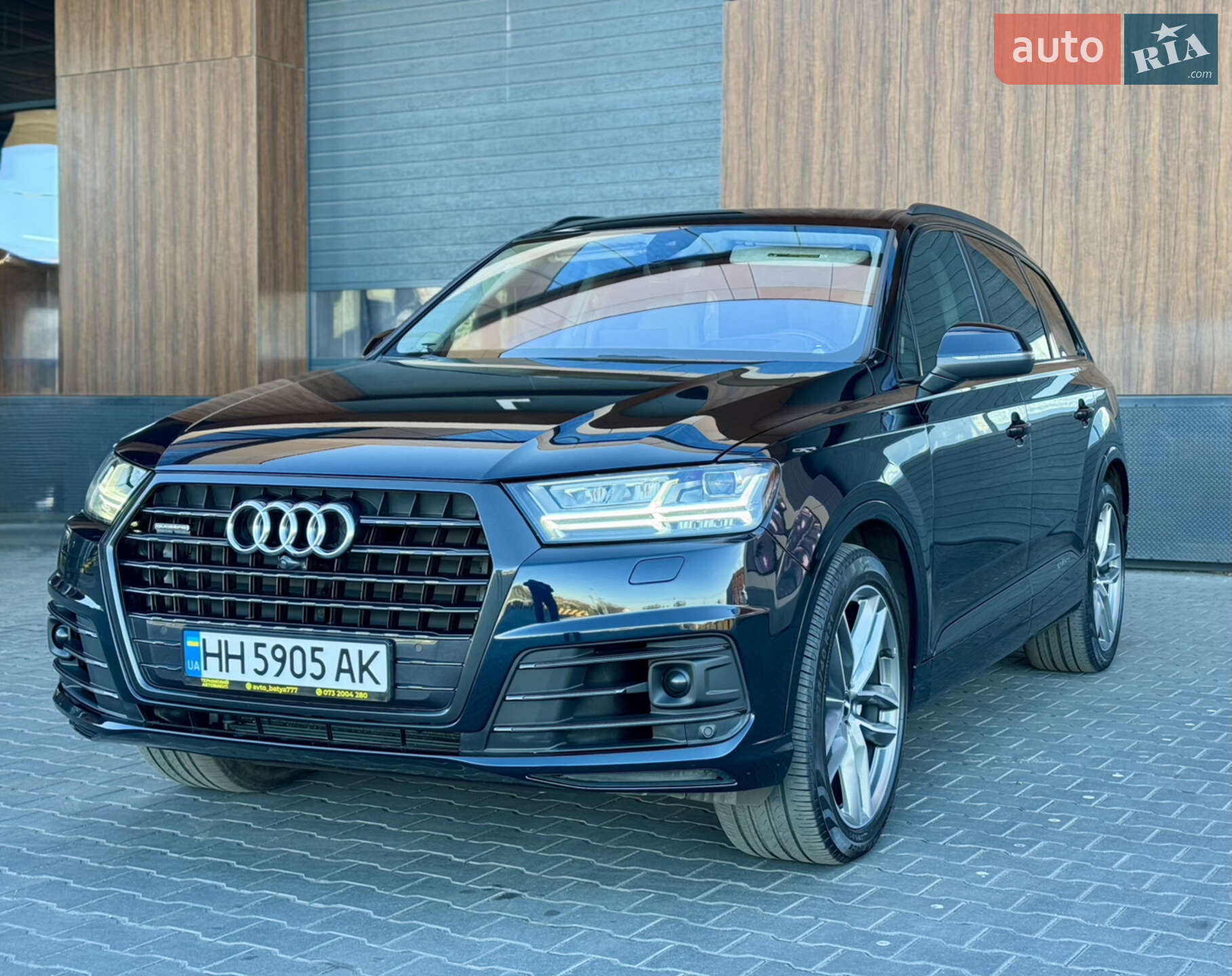 AUDI Q7 2016