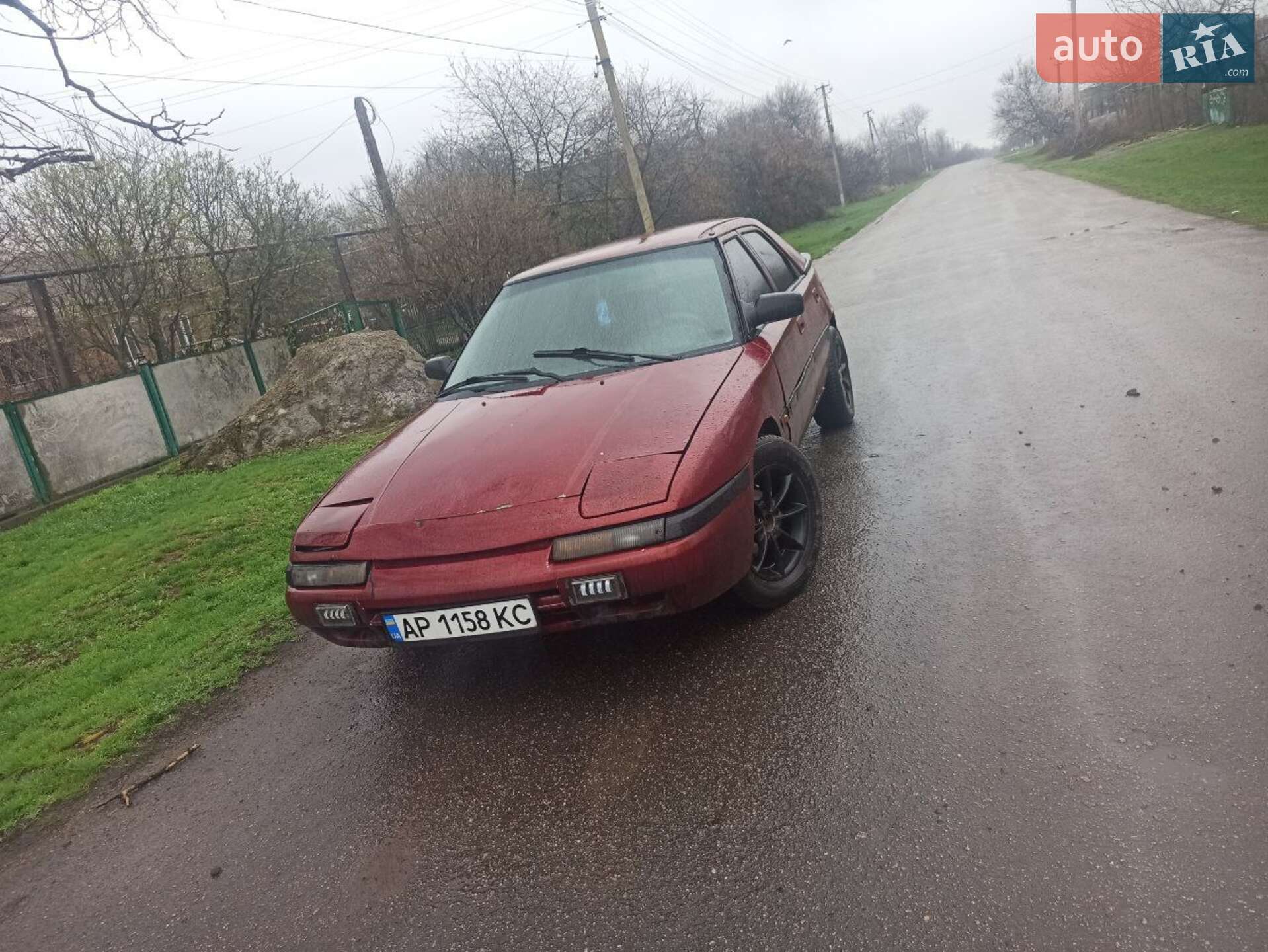 MAZDA 323 1993