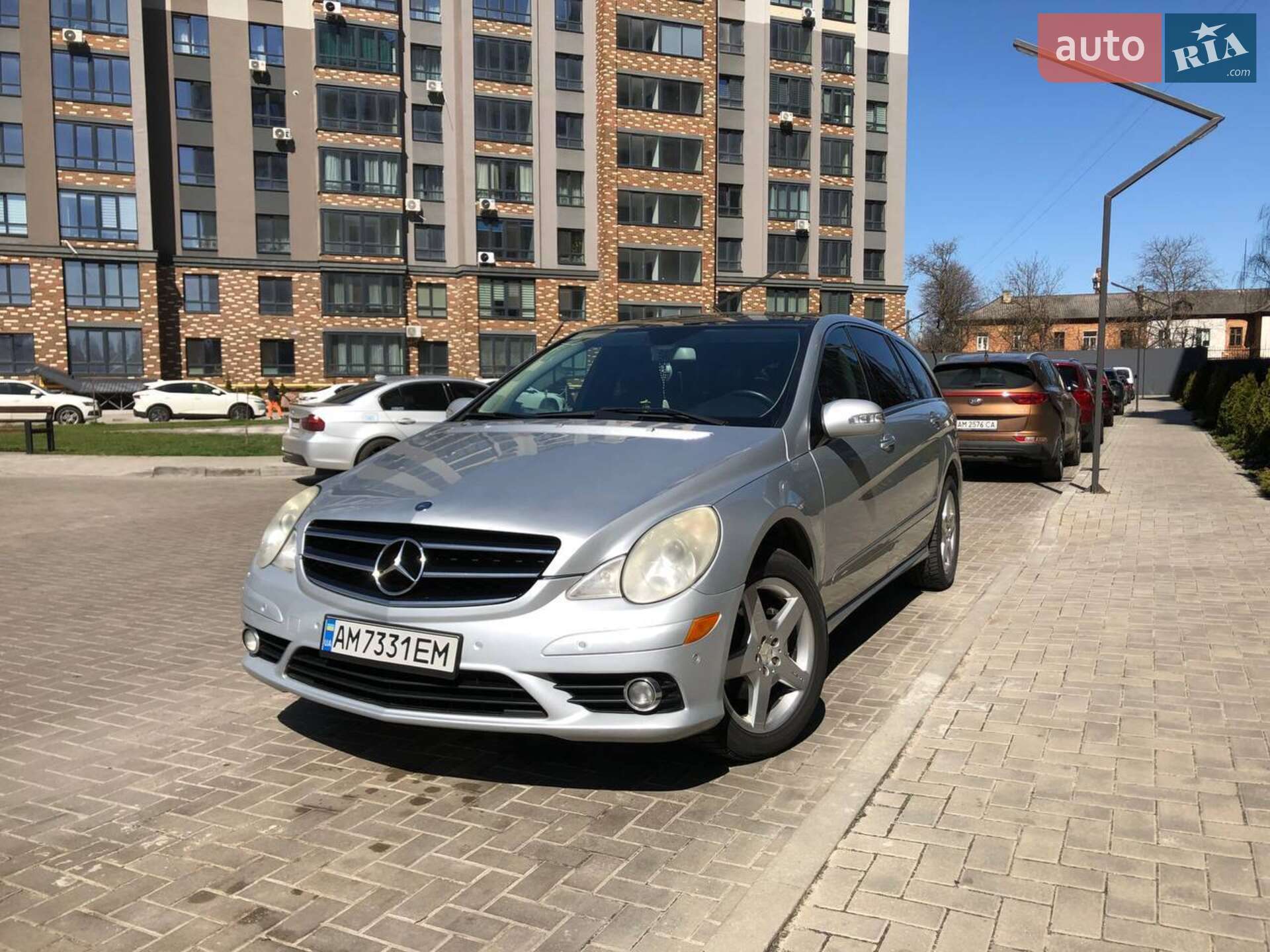 MERCEDES-BENZ R350 2010