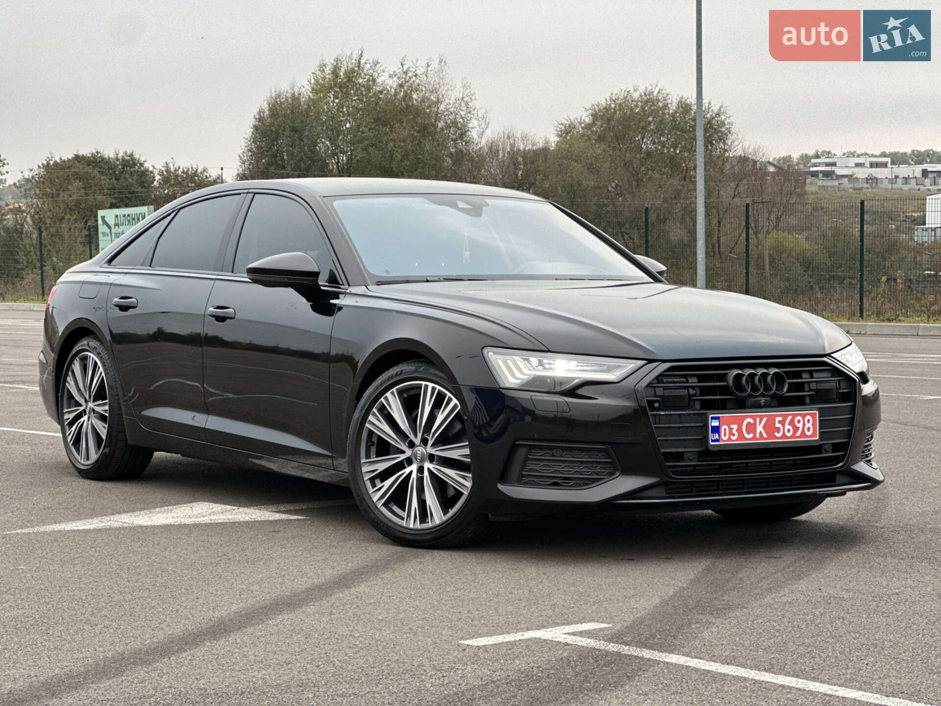 Головне фото звіту автомобіля AUDI A6 2018