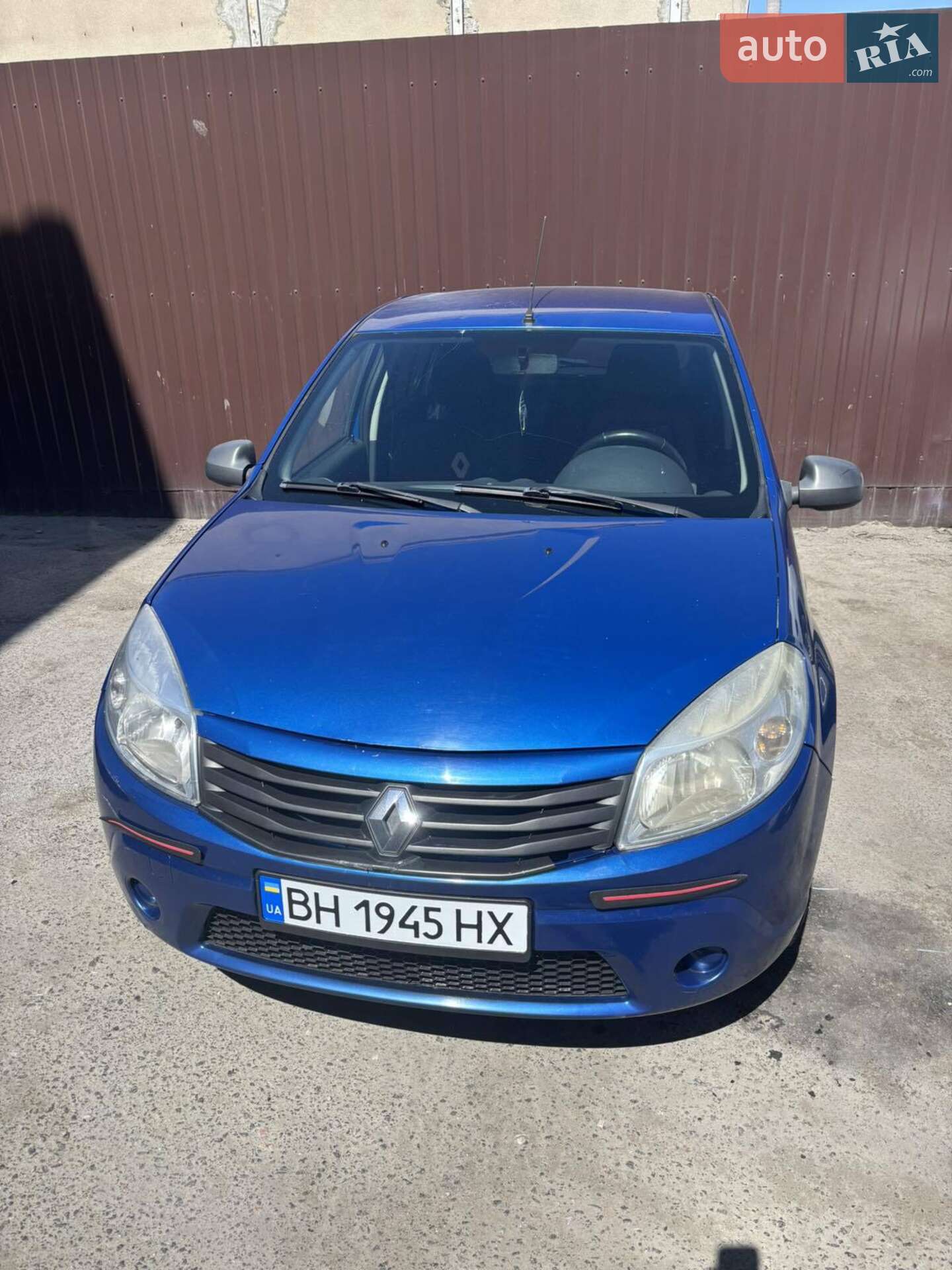 RENAULT SANDERO 2011