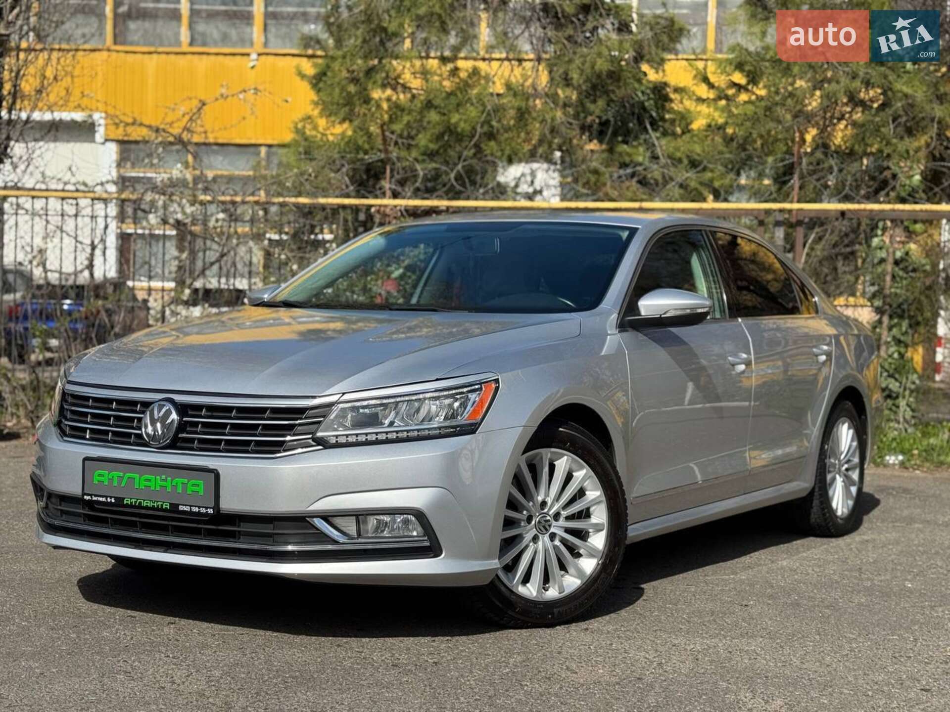 VOLKSWAGEN PASSAT 2016