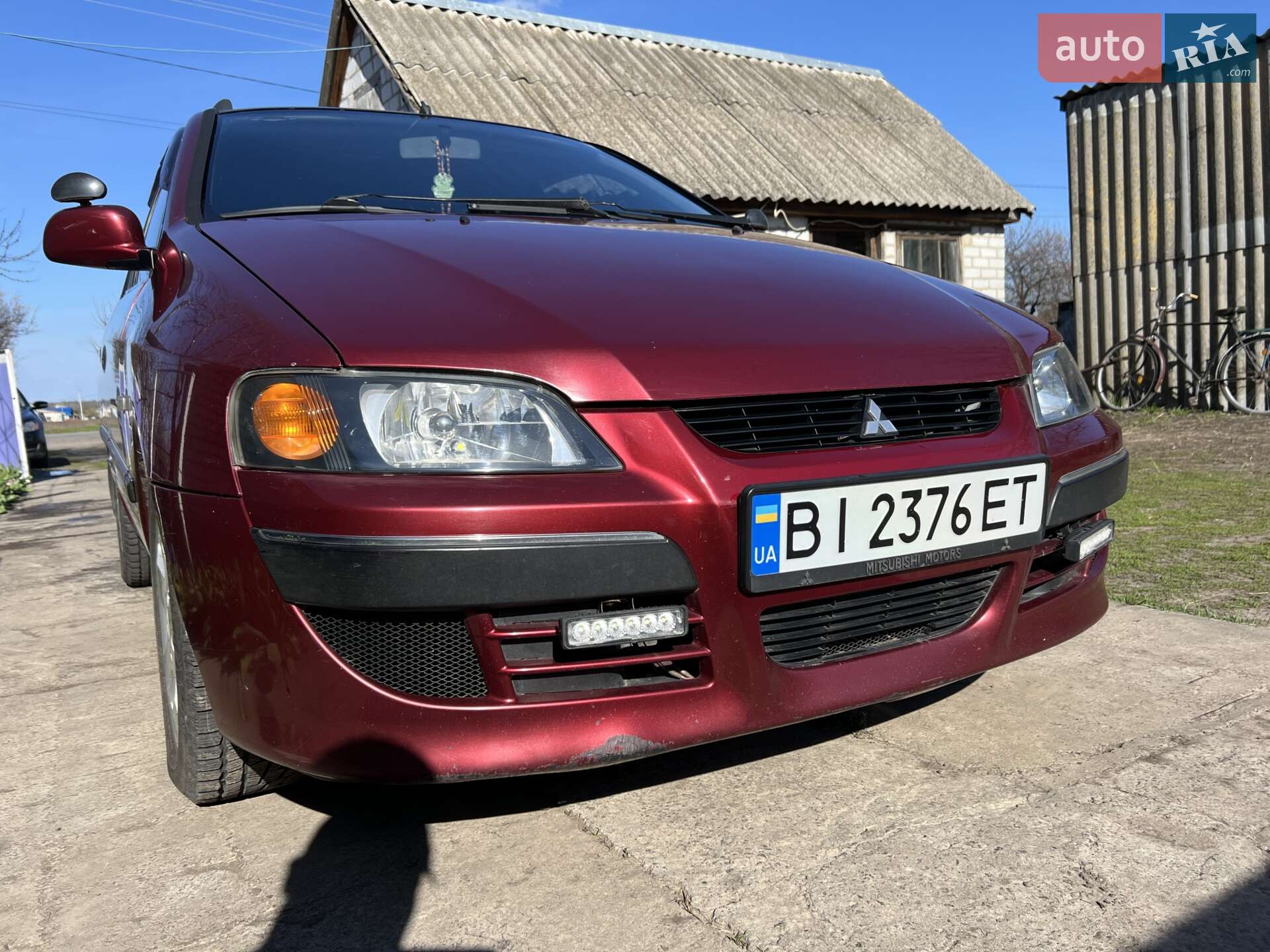 MITSUBISHI SPACE STAR 2003